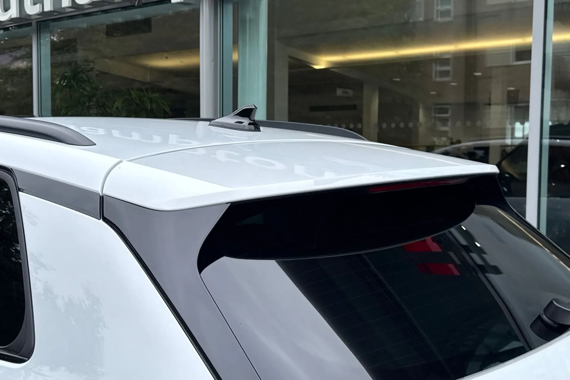Audi Q4 thumbnail image number 13