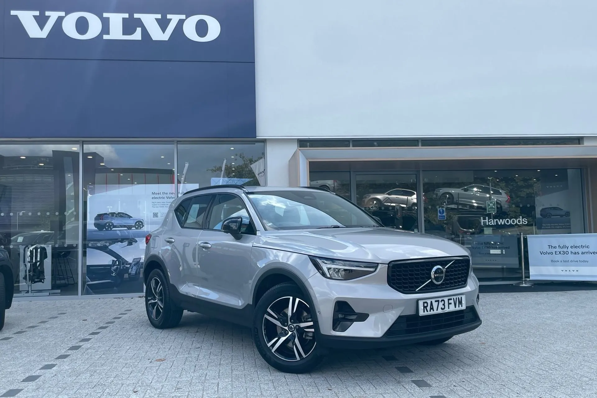 Volvo XC40 focused image