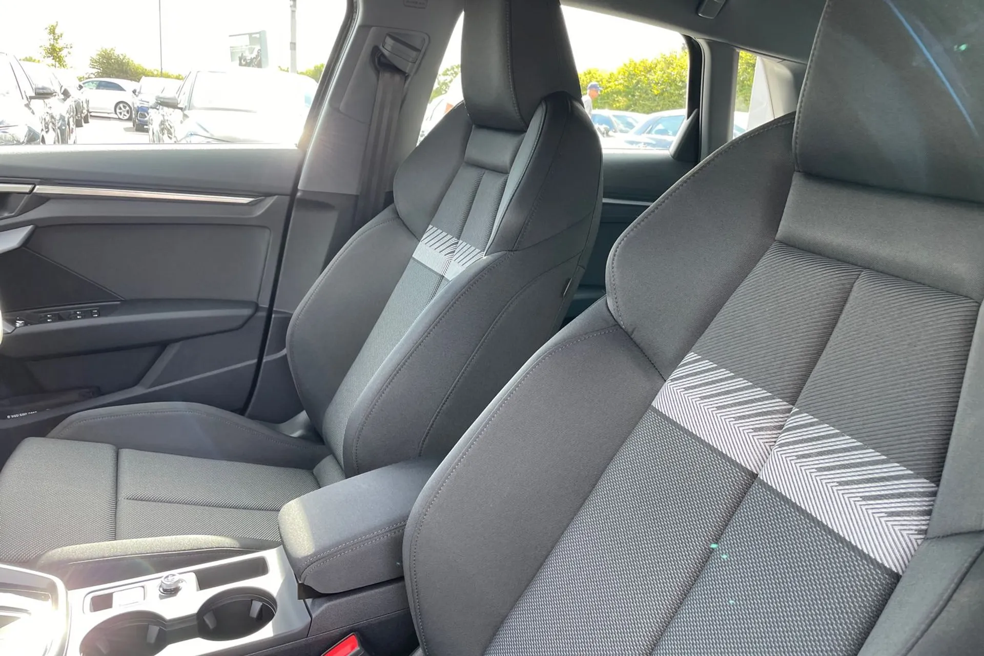 Audi A3 thumbnail image number 27