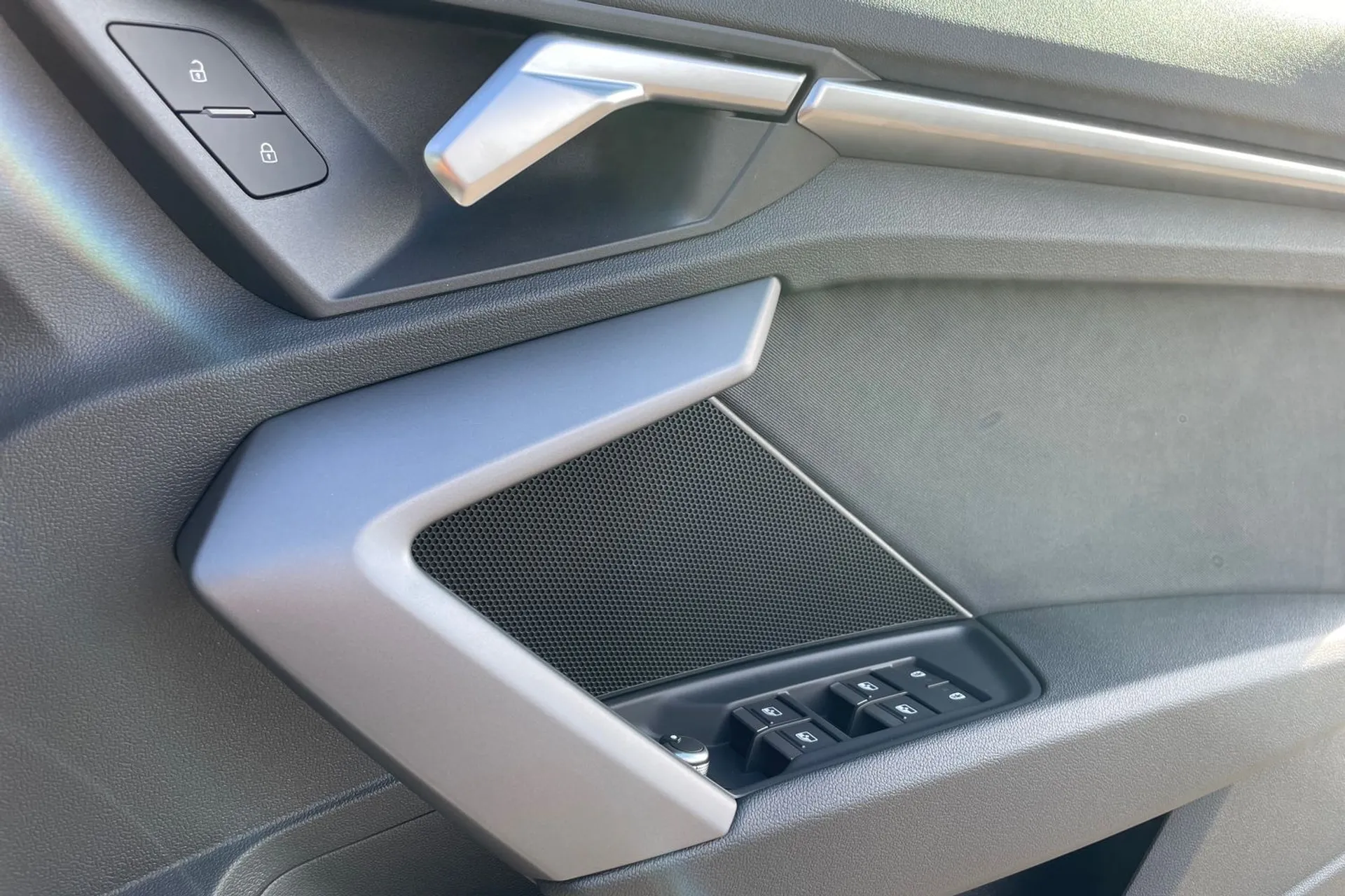 Audi A3 thumbnail image number 42