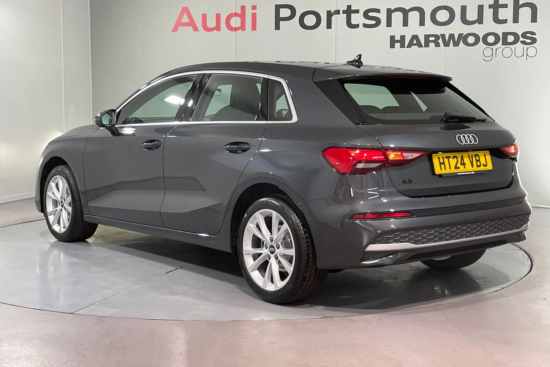 Audi A3 thumbnail image number 7