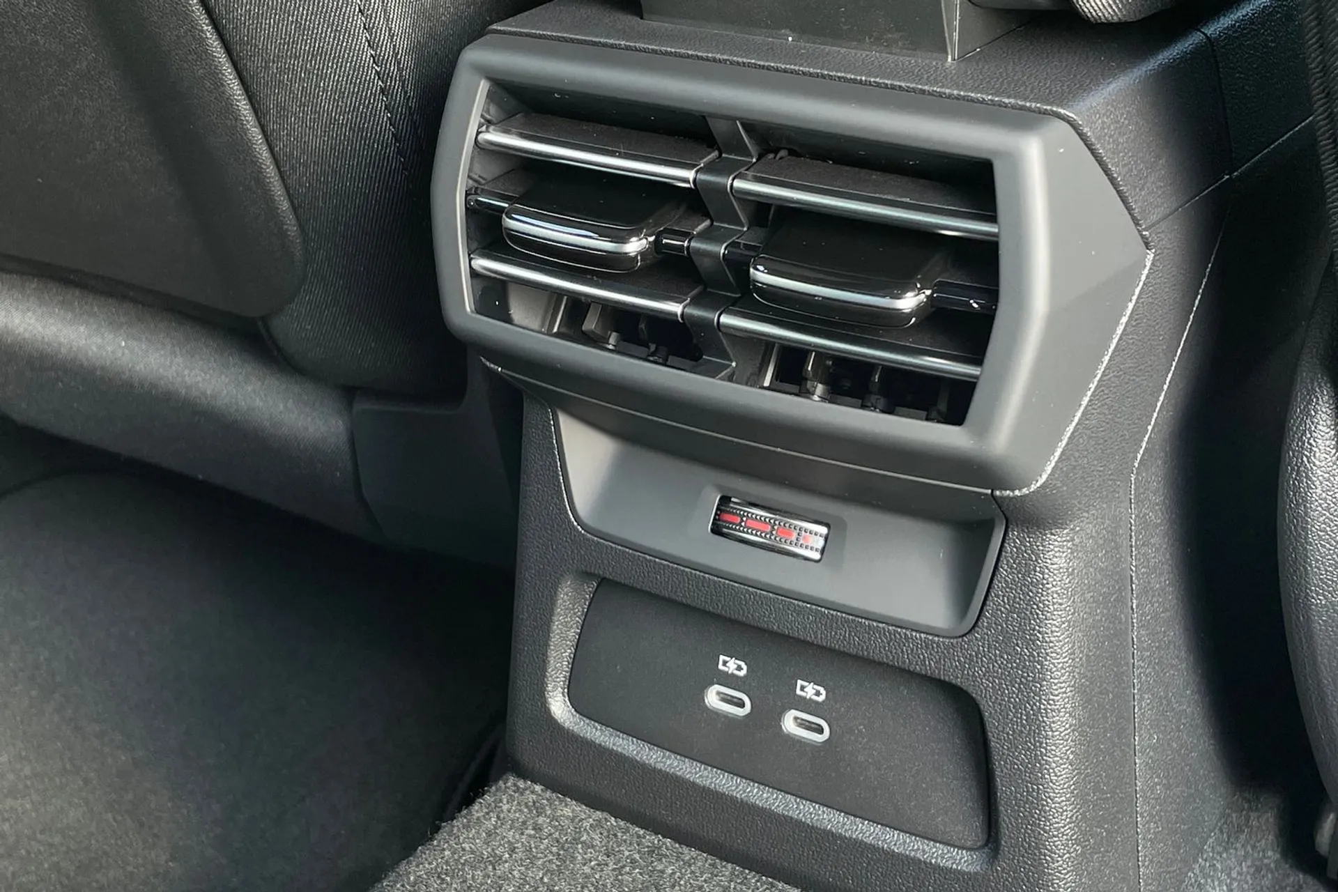 Audi A3 thumbnail image number 55