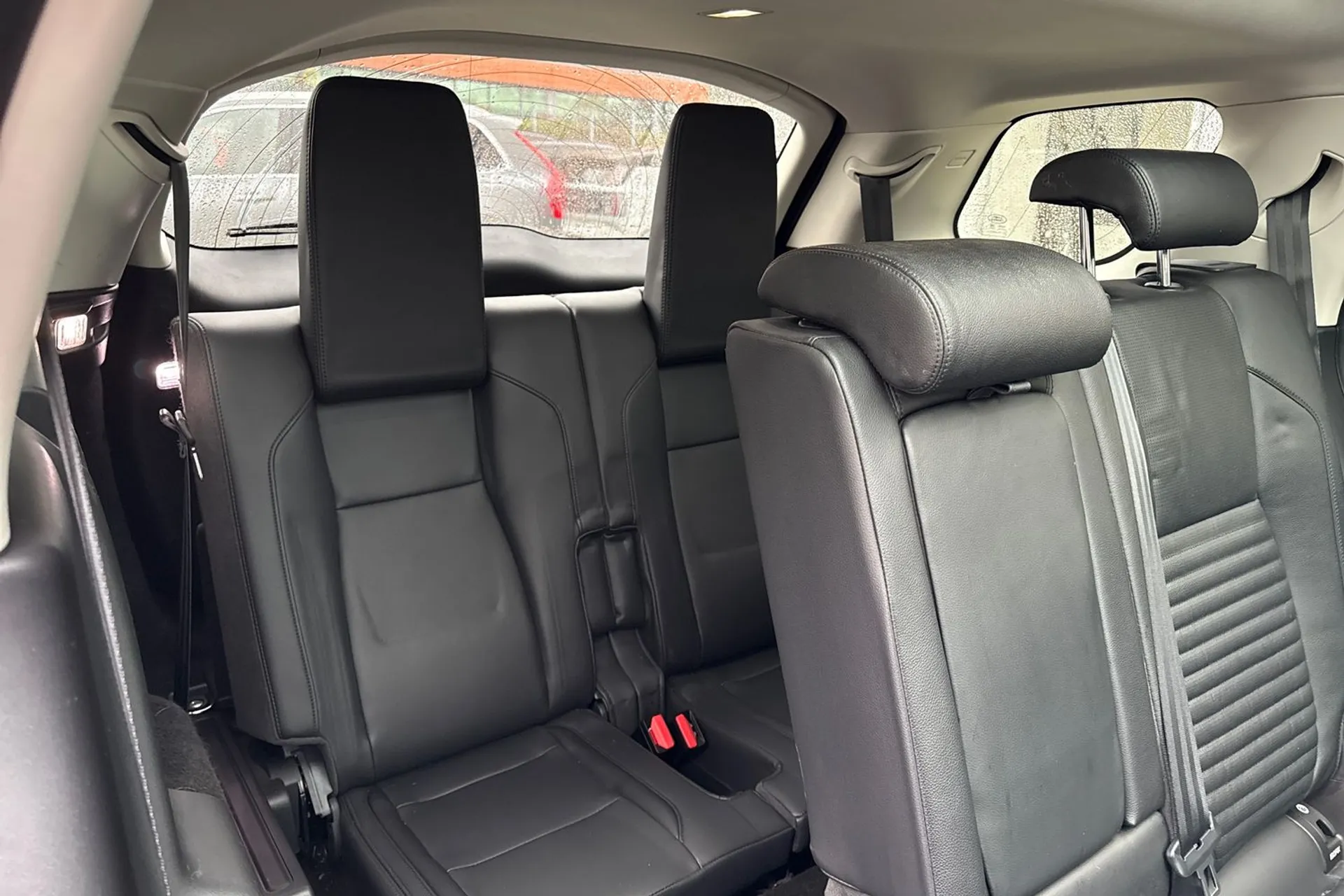 LAND ROVER DISCOVERY SPORT thumbnail image number 6