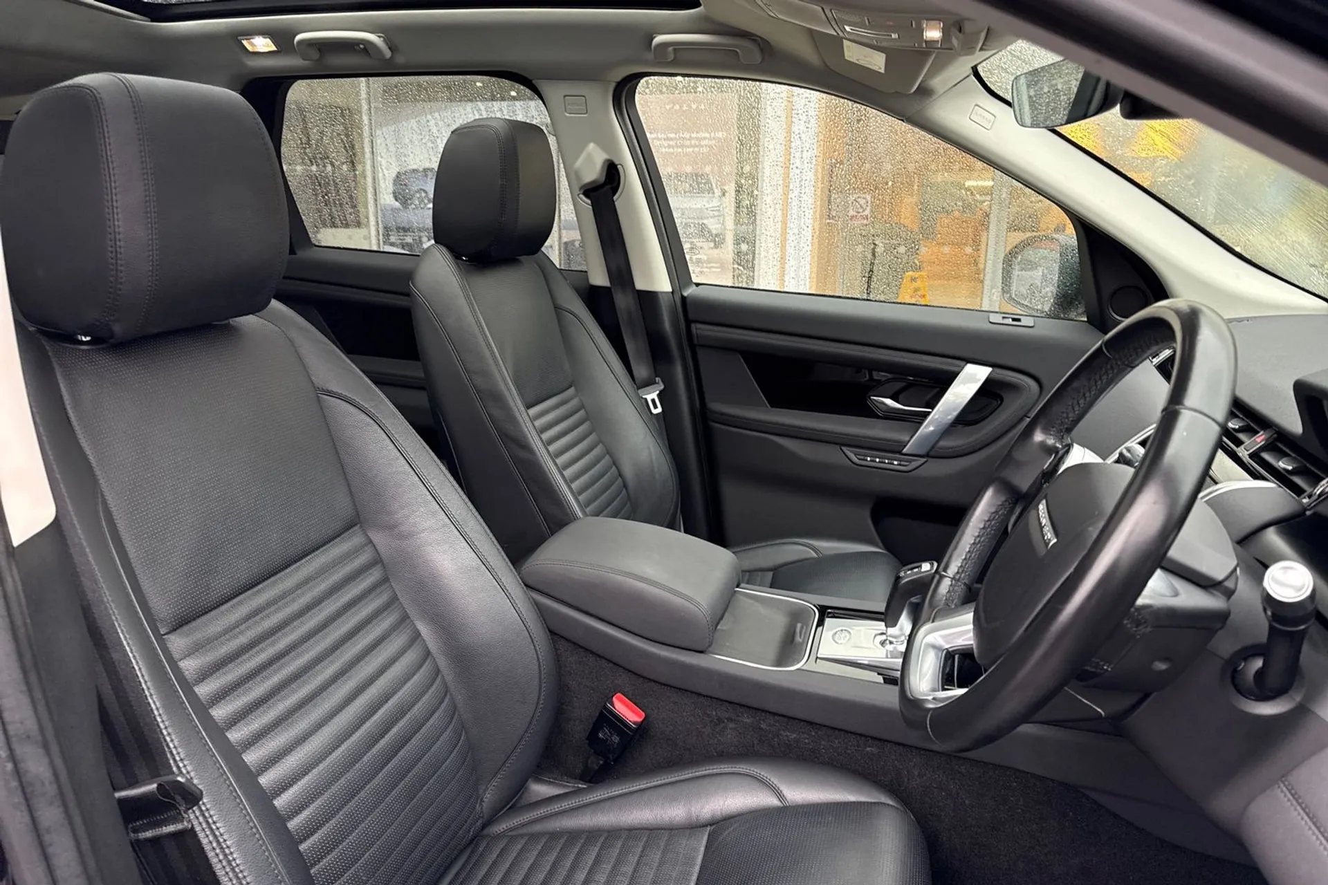 LAND ROVER DISCOVERY SPORT thumbnail image number 27