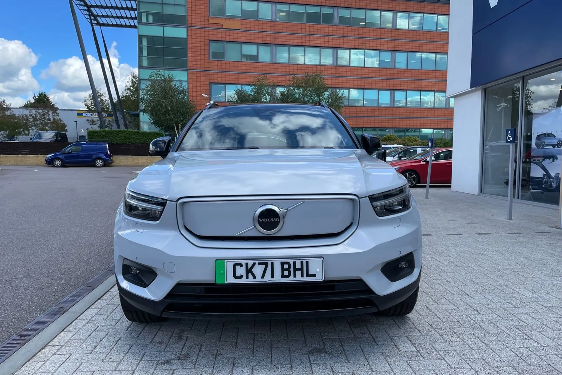 Volvo XC40 thumbnail image number 12