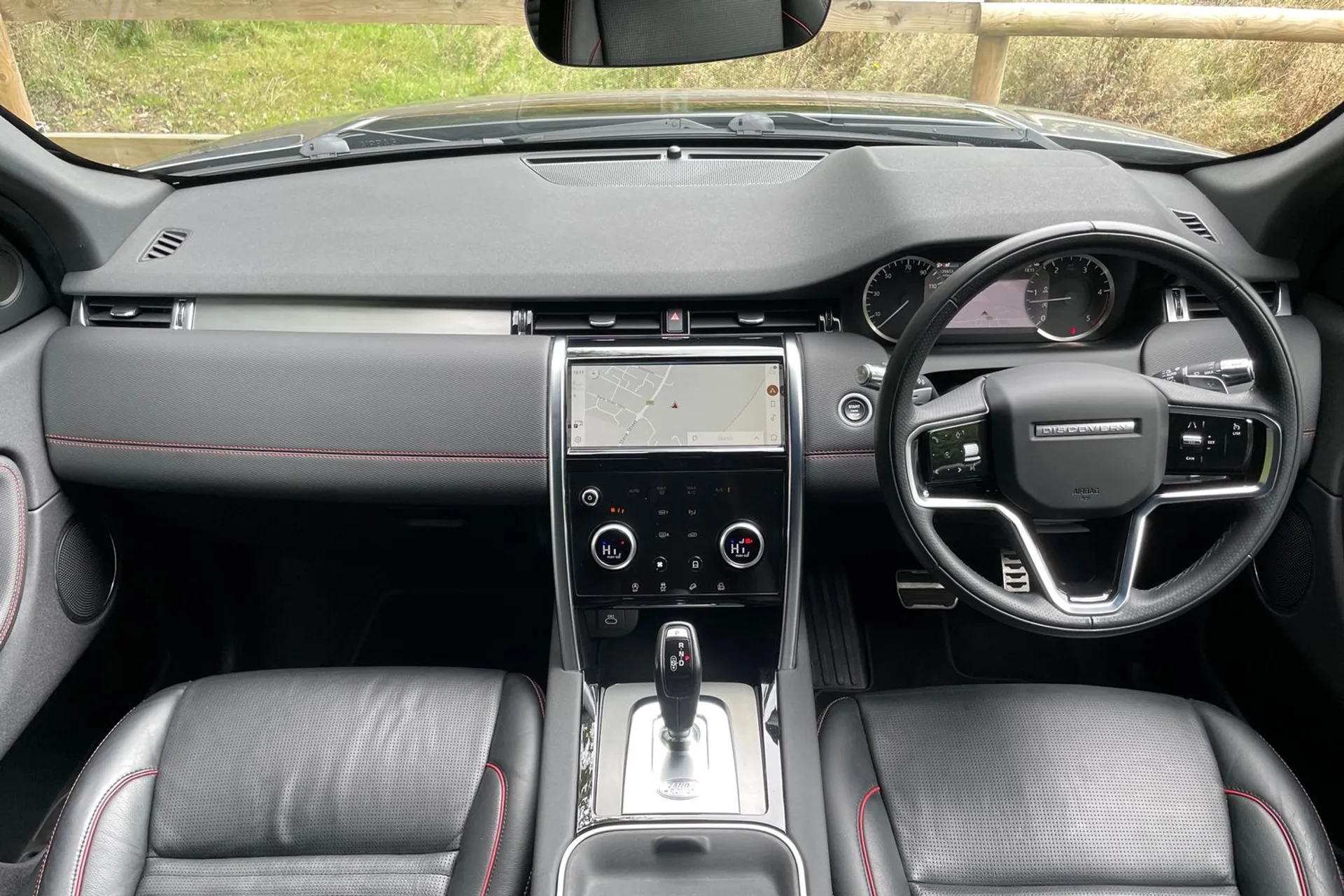 LAND ROVER DISCOVERY SPORT thumbnail image number 3