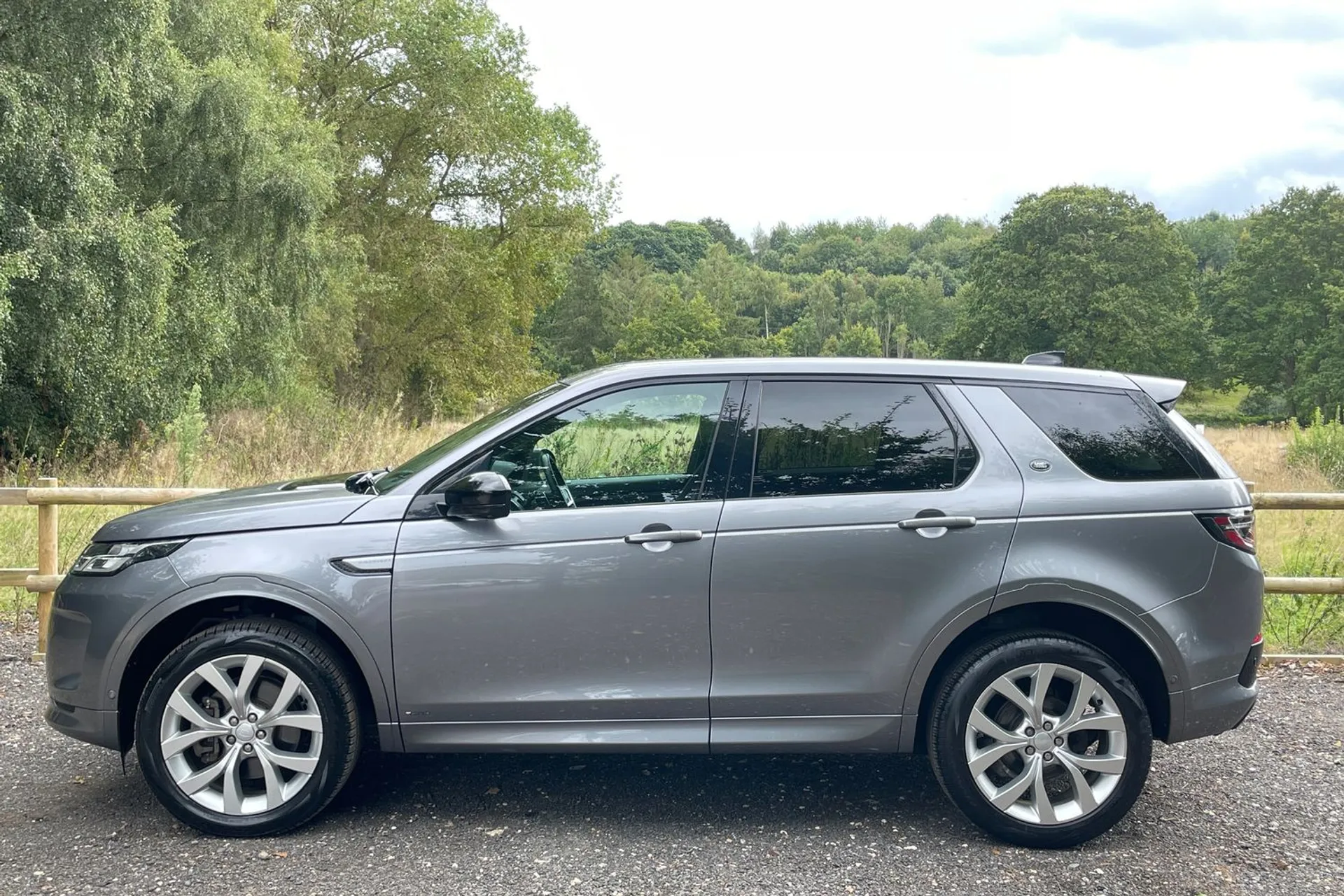 LAND ROVER DISCOVERY SPORT thumbnail image number 8