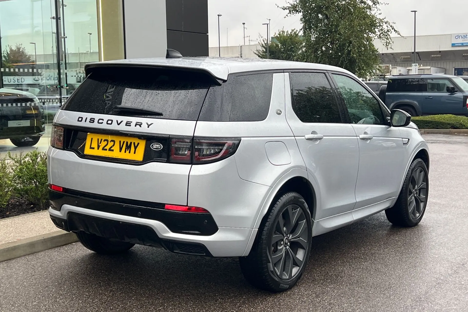 LAND ROVER DISCOVERY SPORT thumbnail image number 9