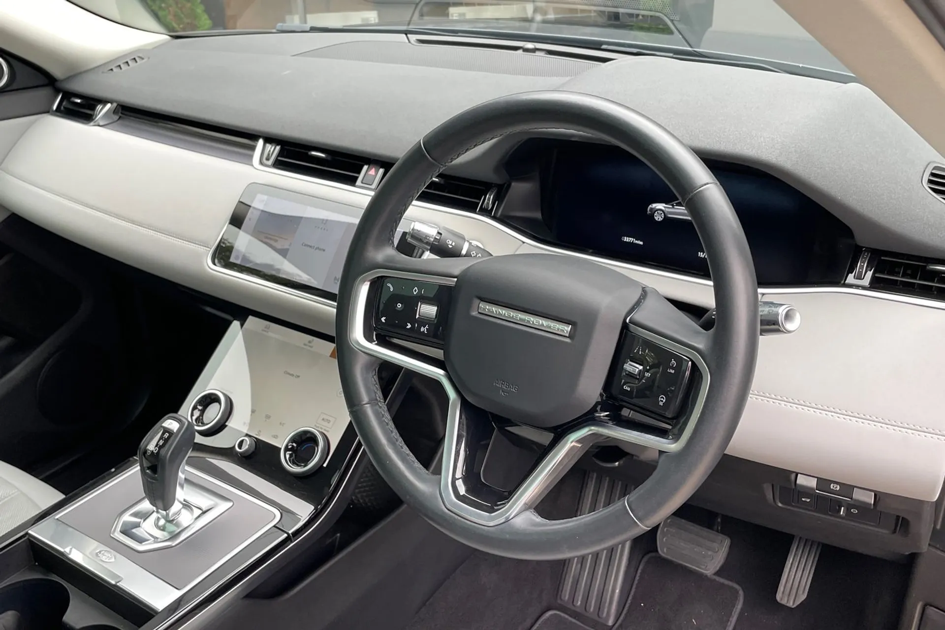 LAND ROVER RANGE ROVER EVOQUE thumbnail image number 25