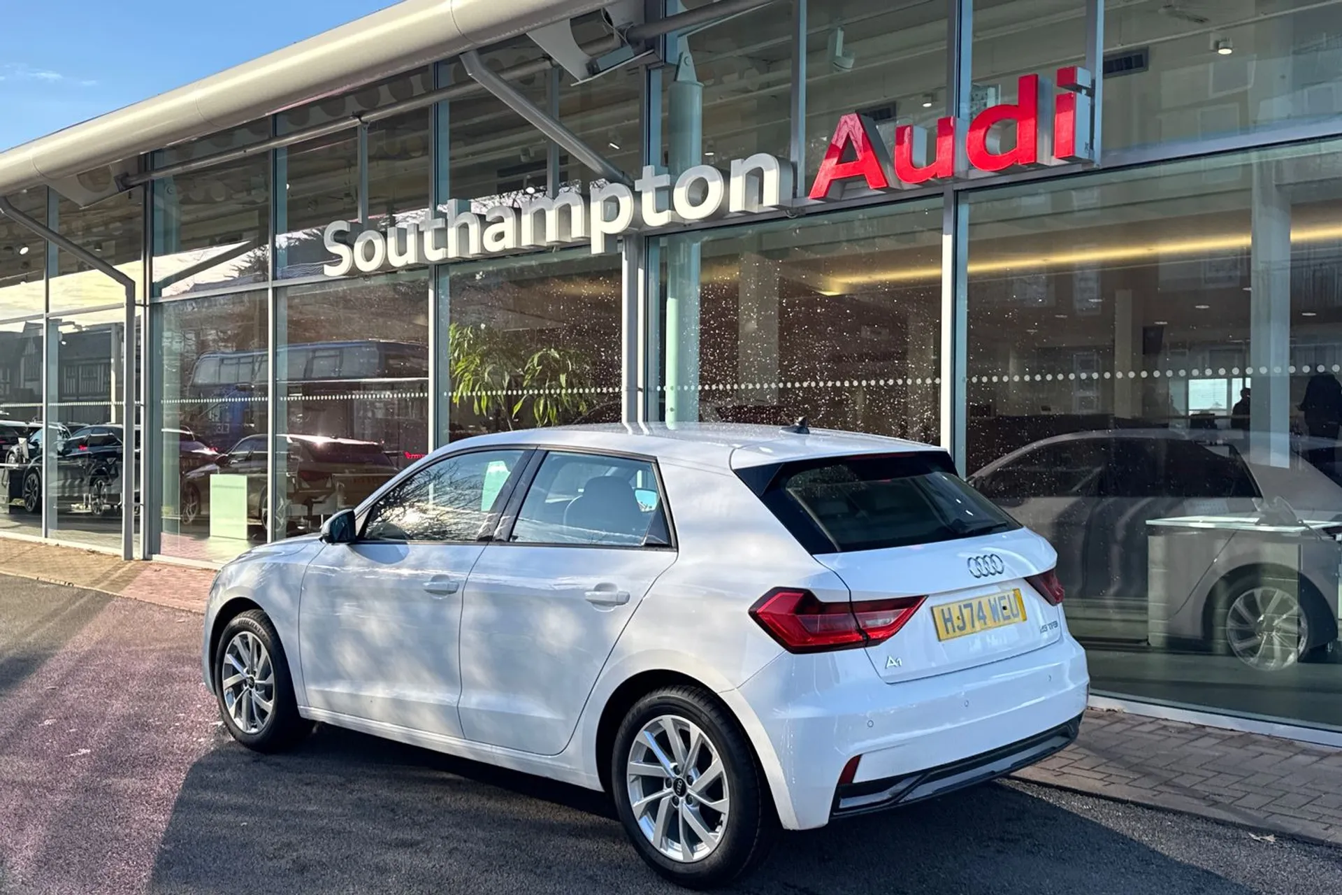 Audi A1 thumbnail image number 7