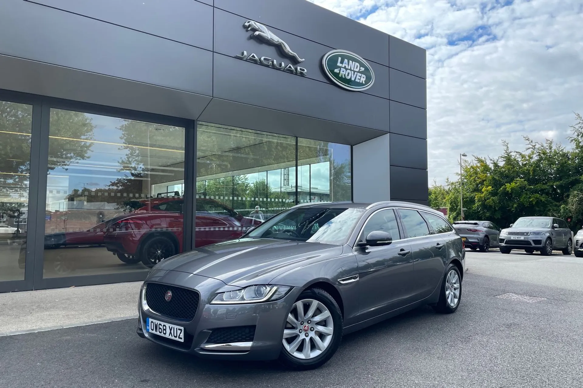 Jaguar XF thumbnail image number 28