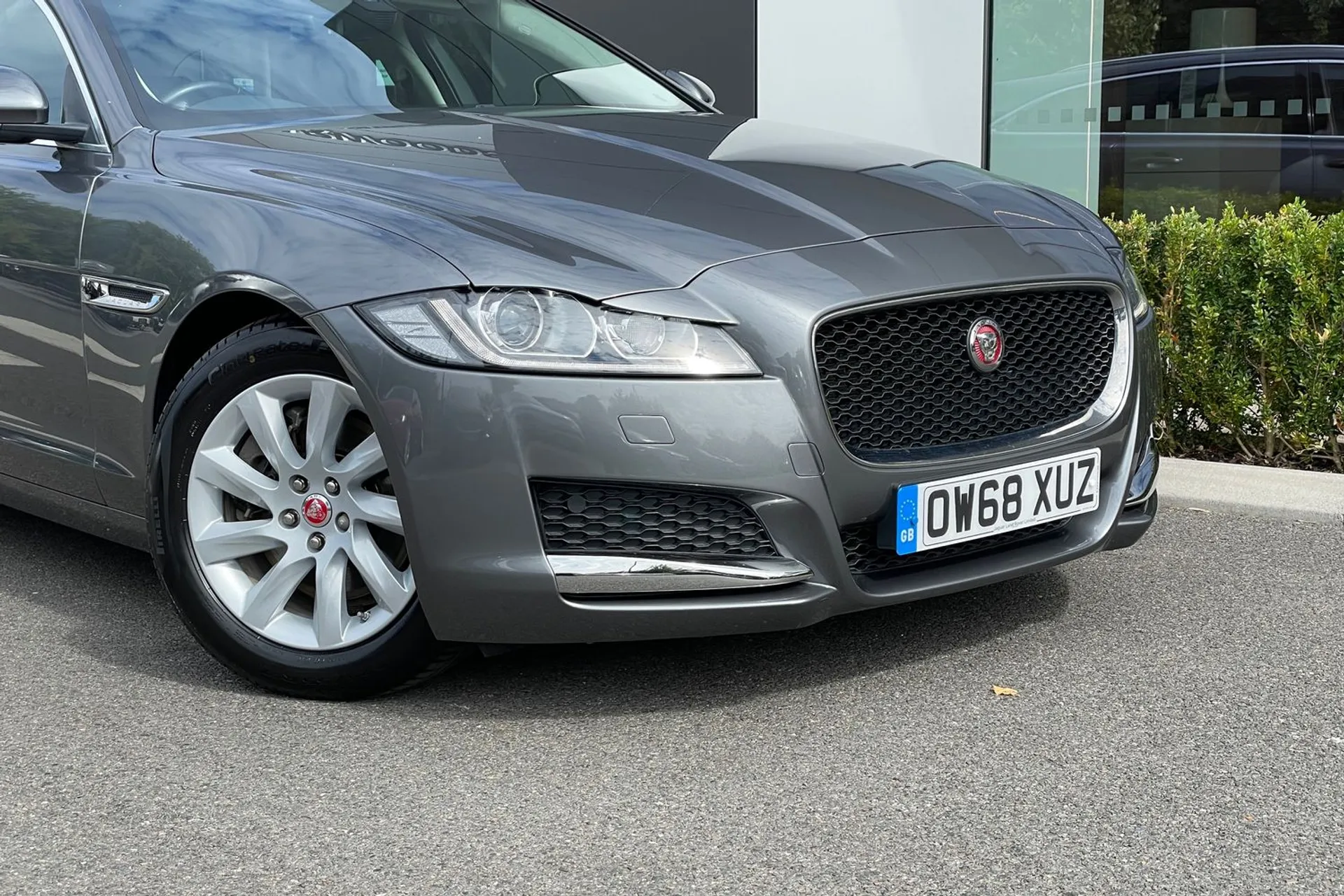 Jaguar XF thumbnail image number 30