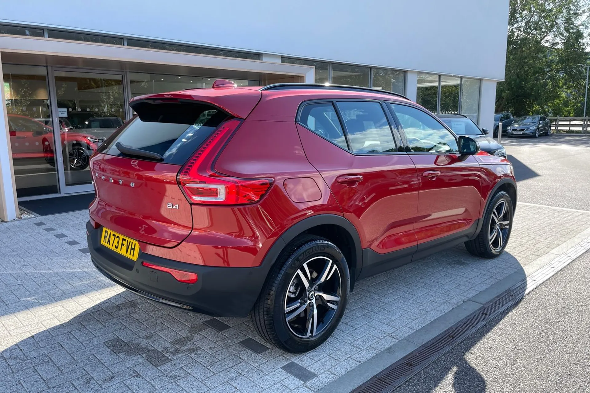 Volvo XC40 thumbnail image number 7