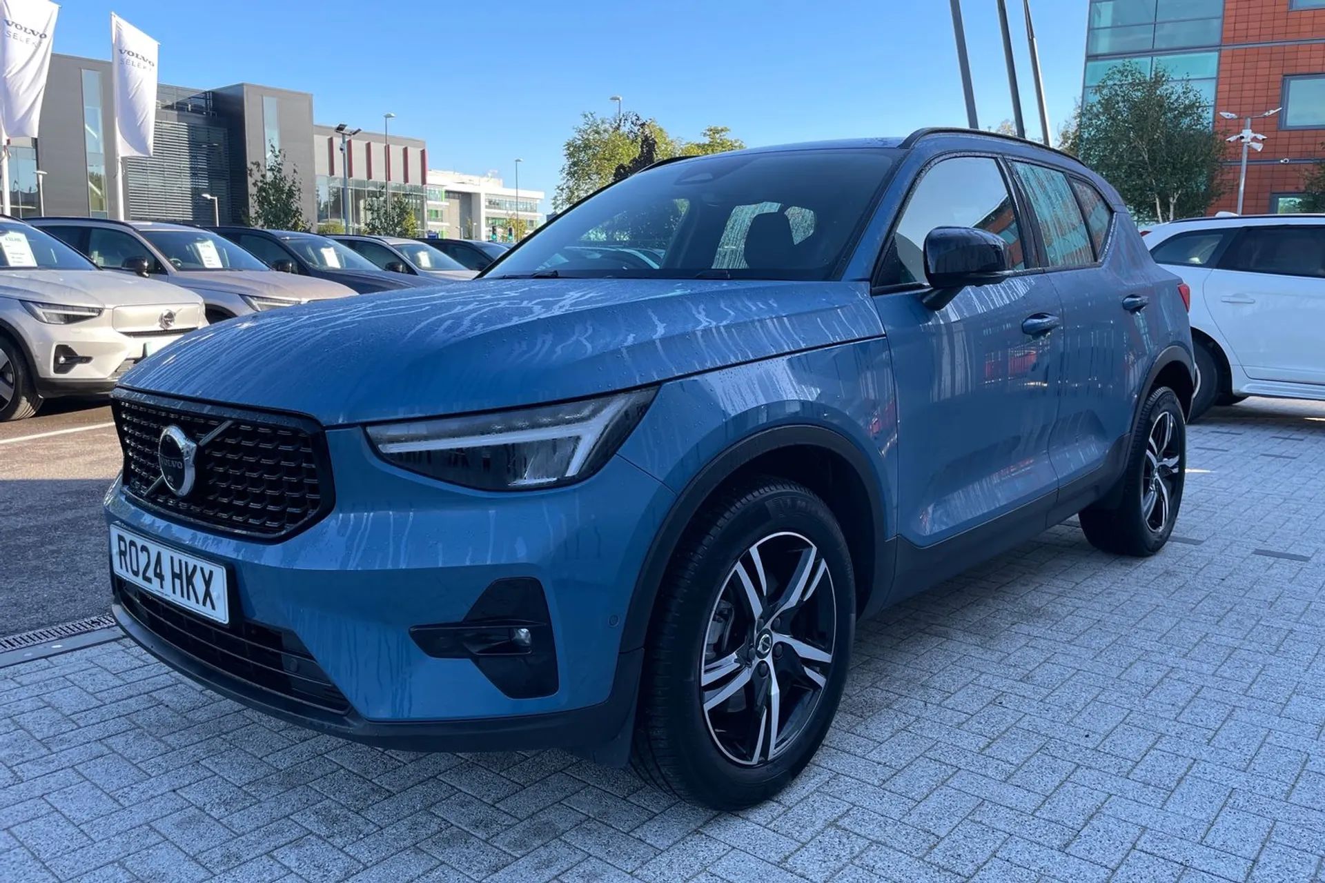 Volvo XC40 thumbnail image number 11