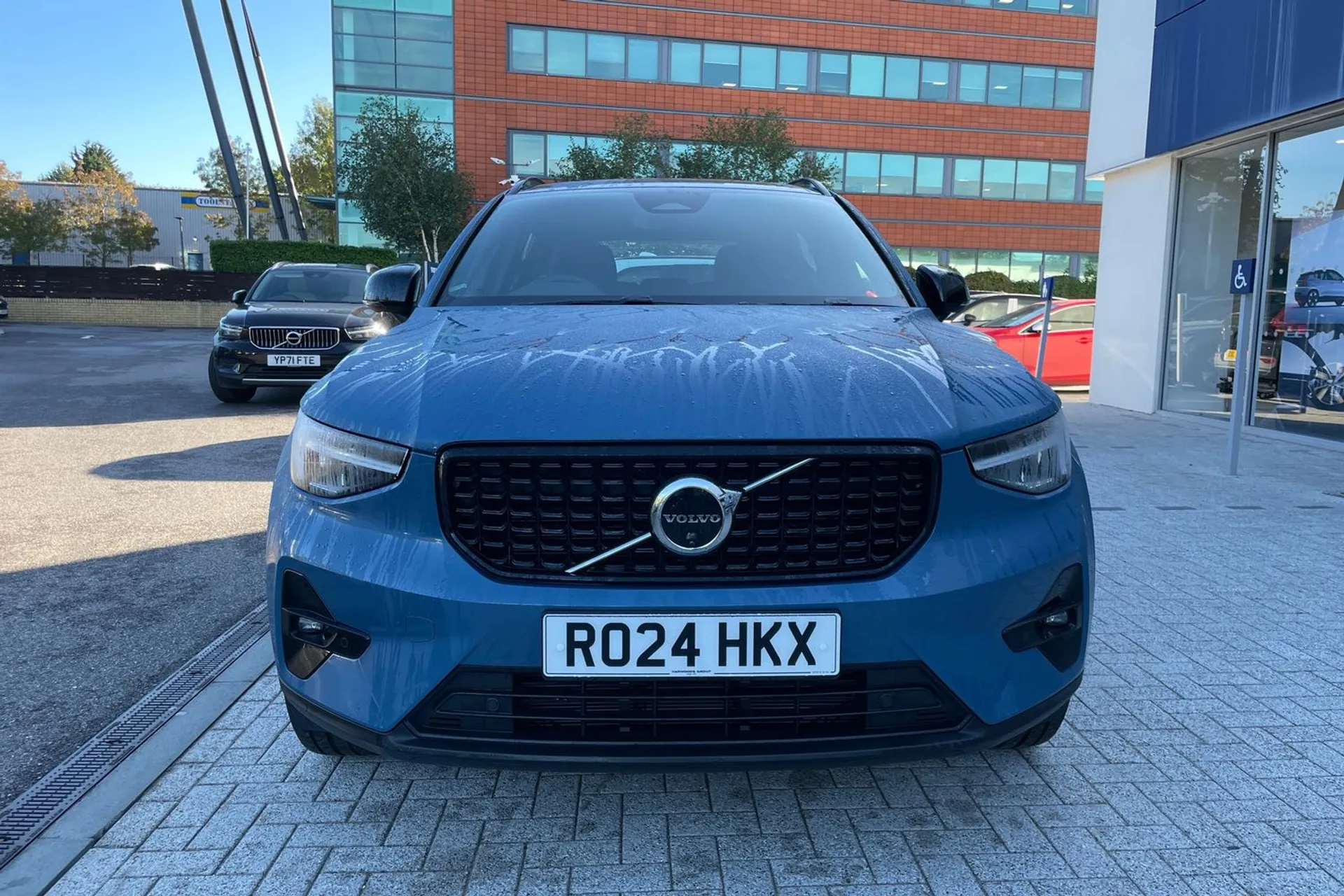 Volvo XC40 thumbnail image number 12