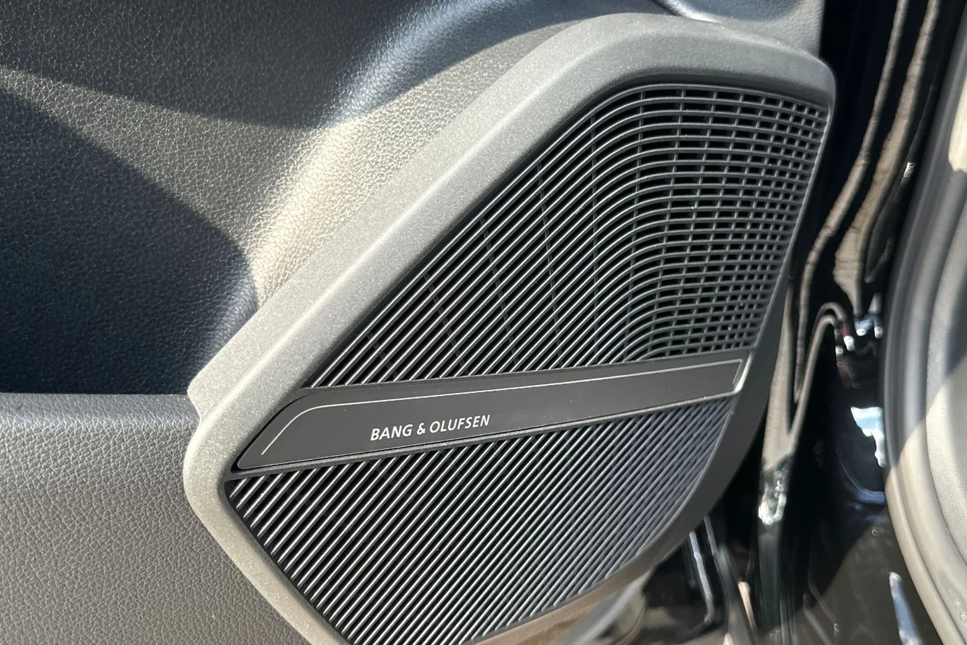Audi Q5 thumbnail image number 14