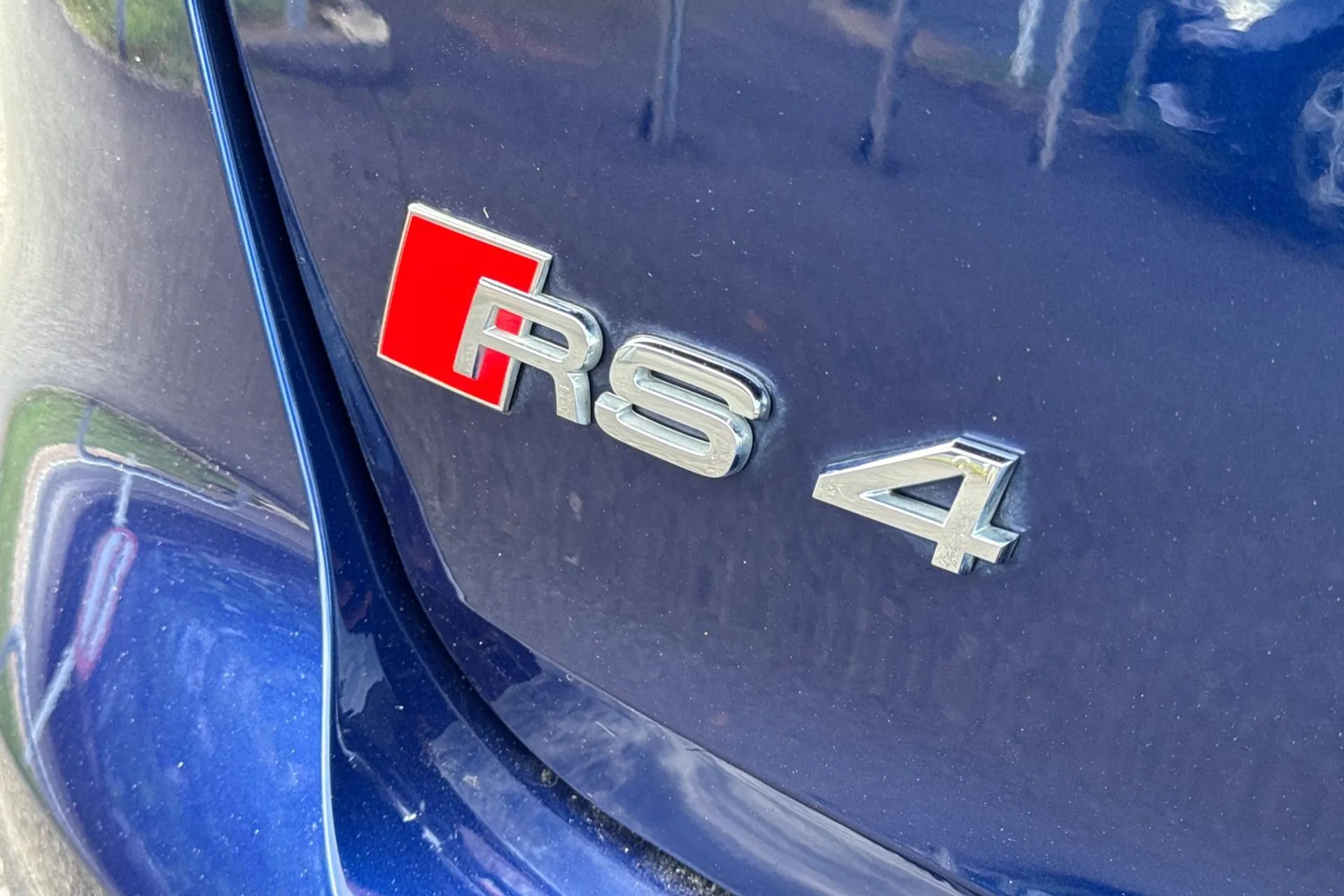 Audi RS4 thumbnail image number 50