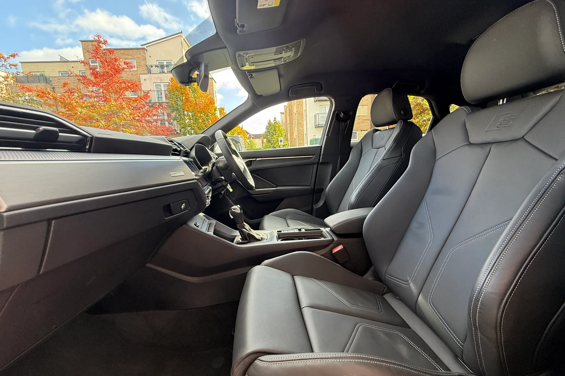 Audi Q3 thumbnail image number 62