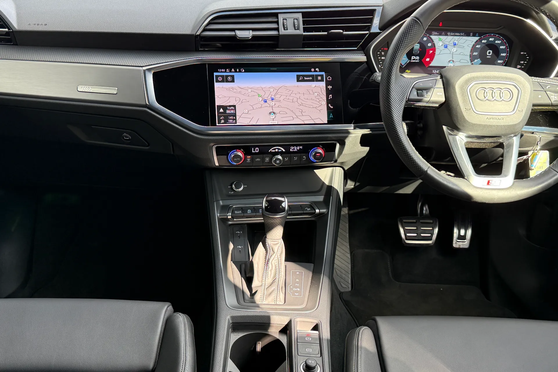 Audi Q3 thumbnail image number 47