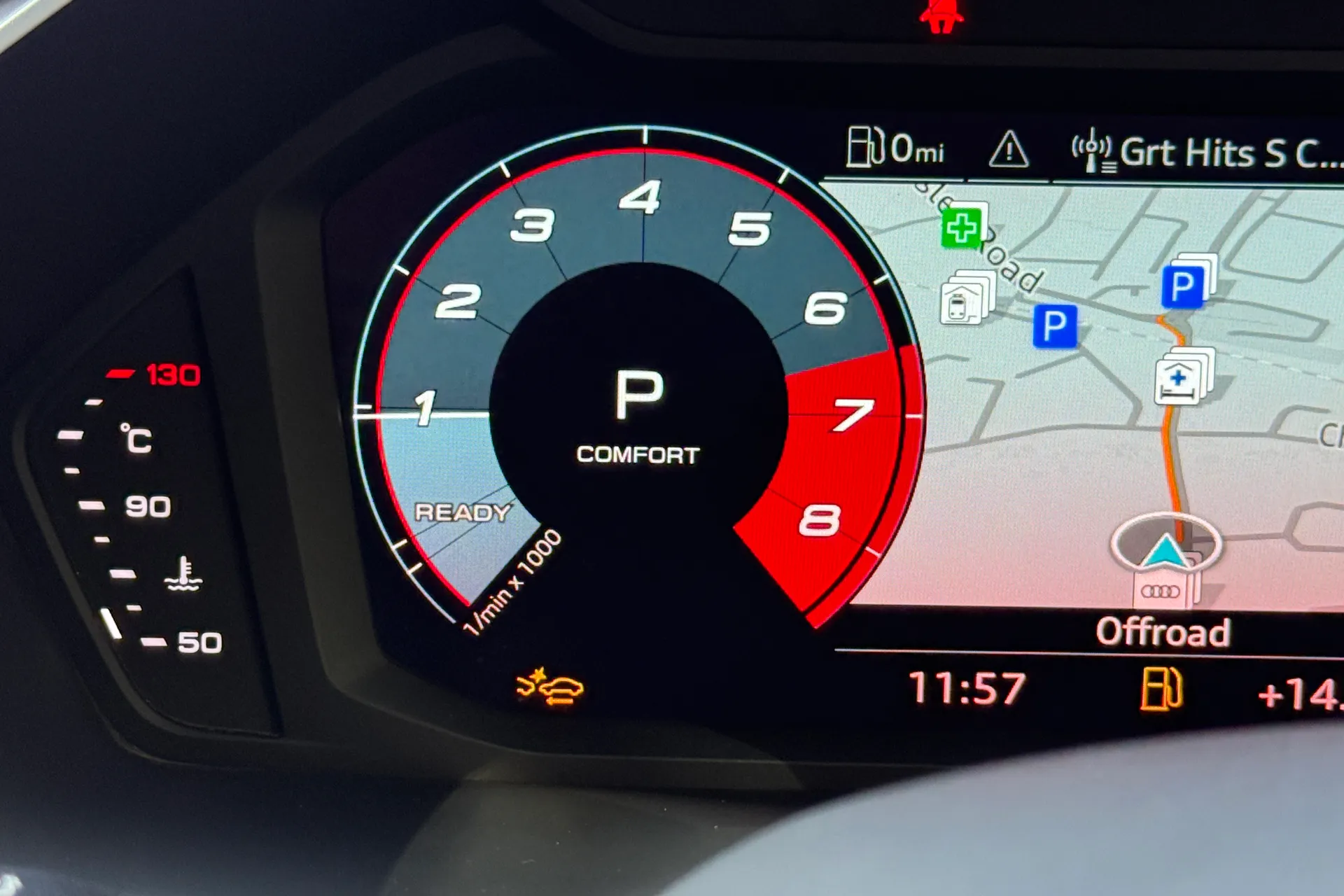 Audi Q3 thumbnail image number 16