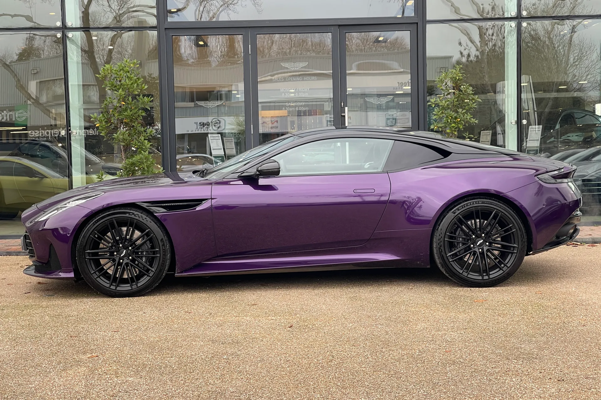 Aston Martin DB12 thumbnail image number 20