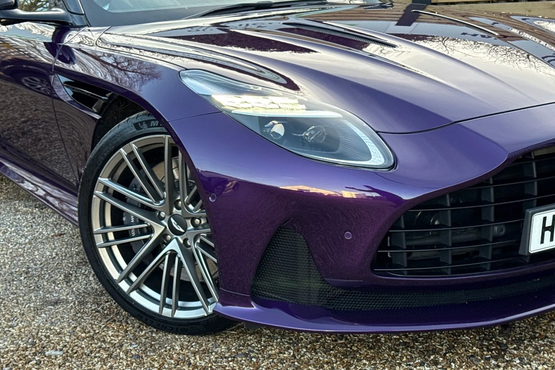 Aston Martin DB12 thumbnail image number 7