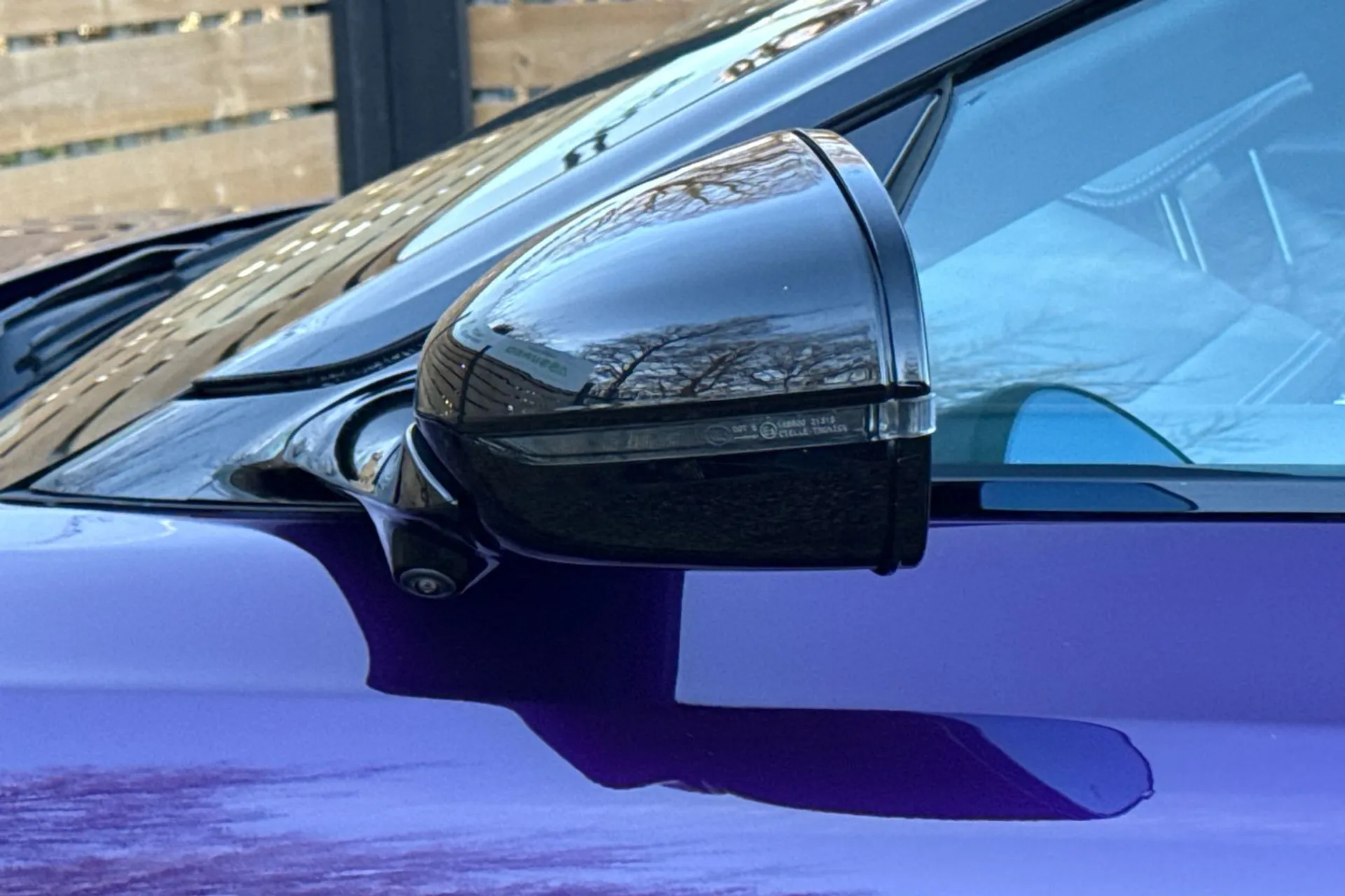 Aston Martin DB12 thumbnail image number 39