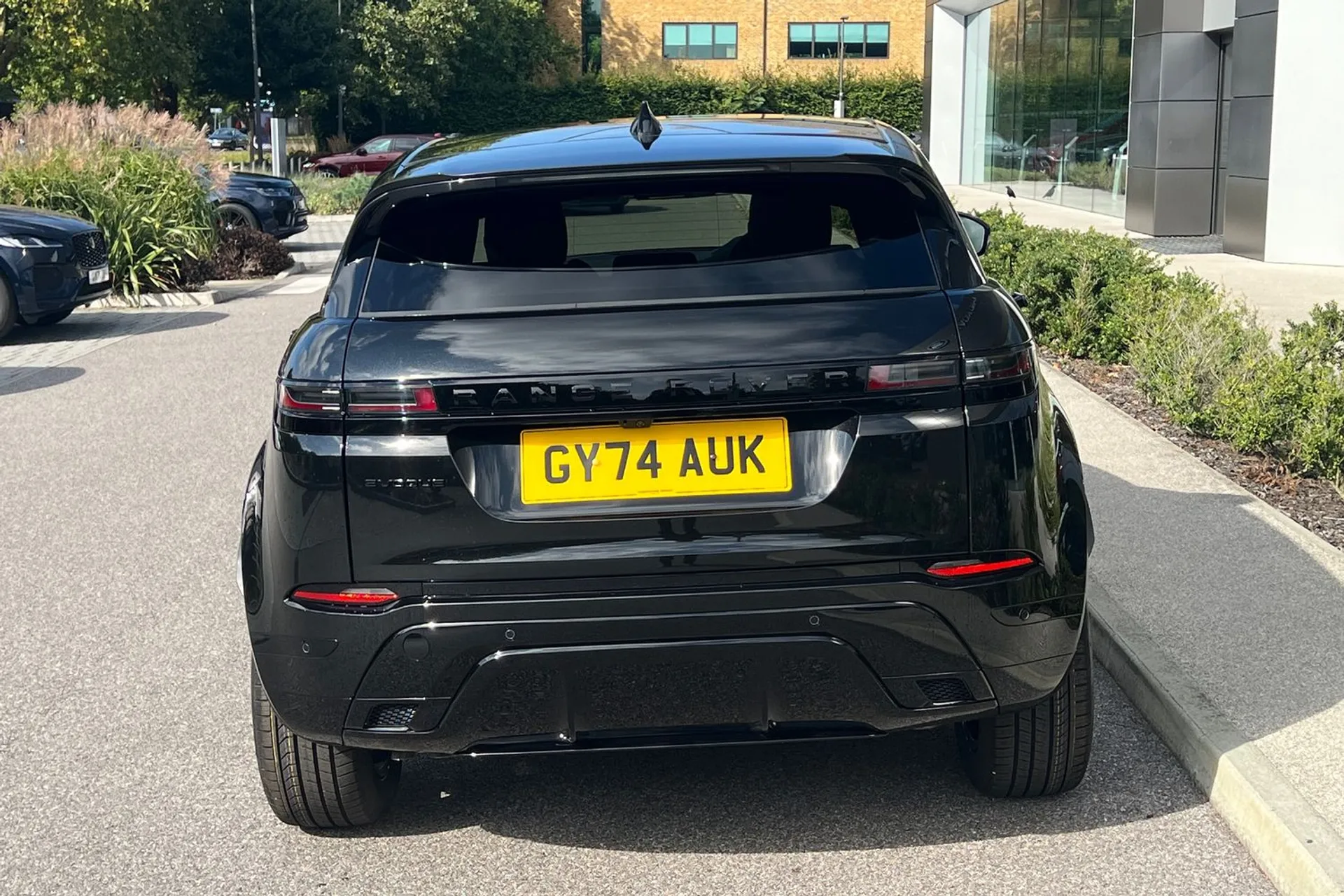 LAND ROVER RANGE ROVER EVOQUE thumbnail image number 12