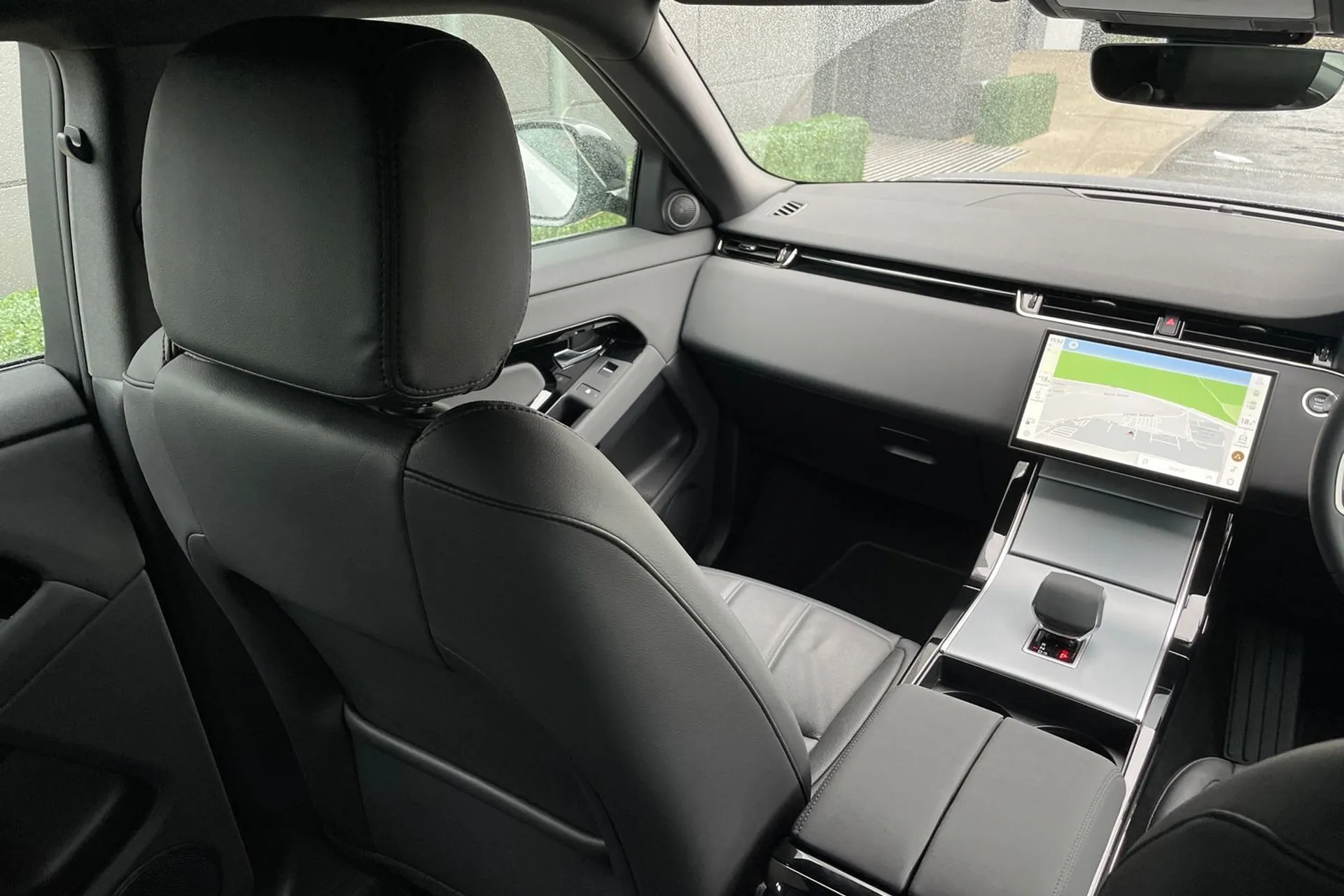 LAND ROVER RANGE ROVER EVOQUE thumbnail image number 41