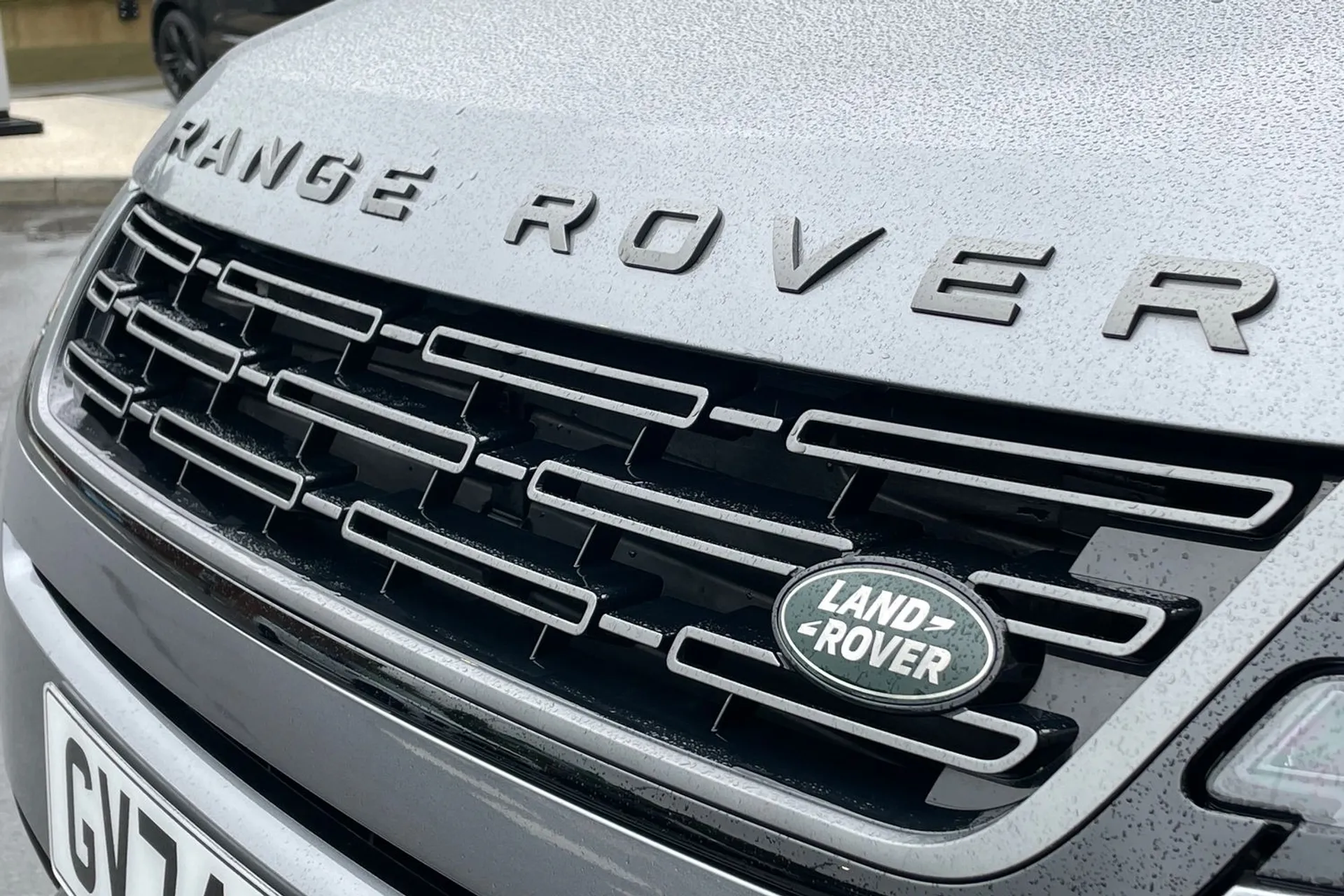LAND ROVER RANGE ROVER EVOQUE thumbnail image number 23