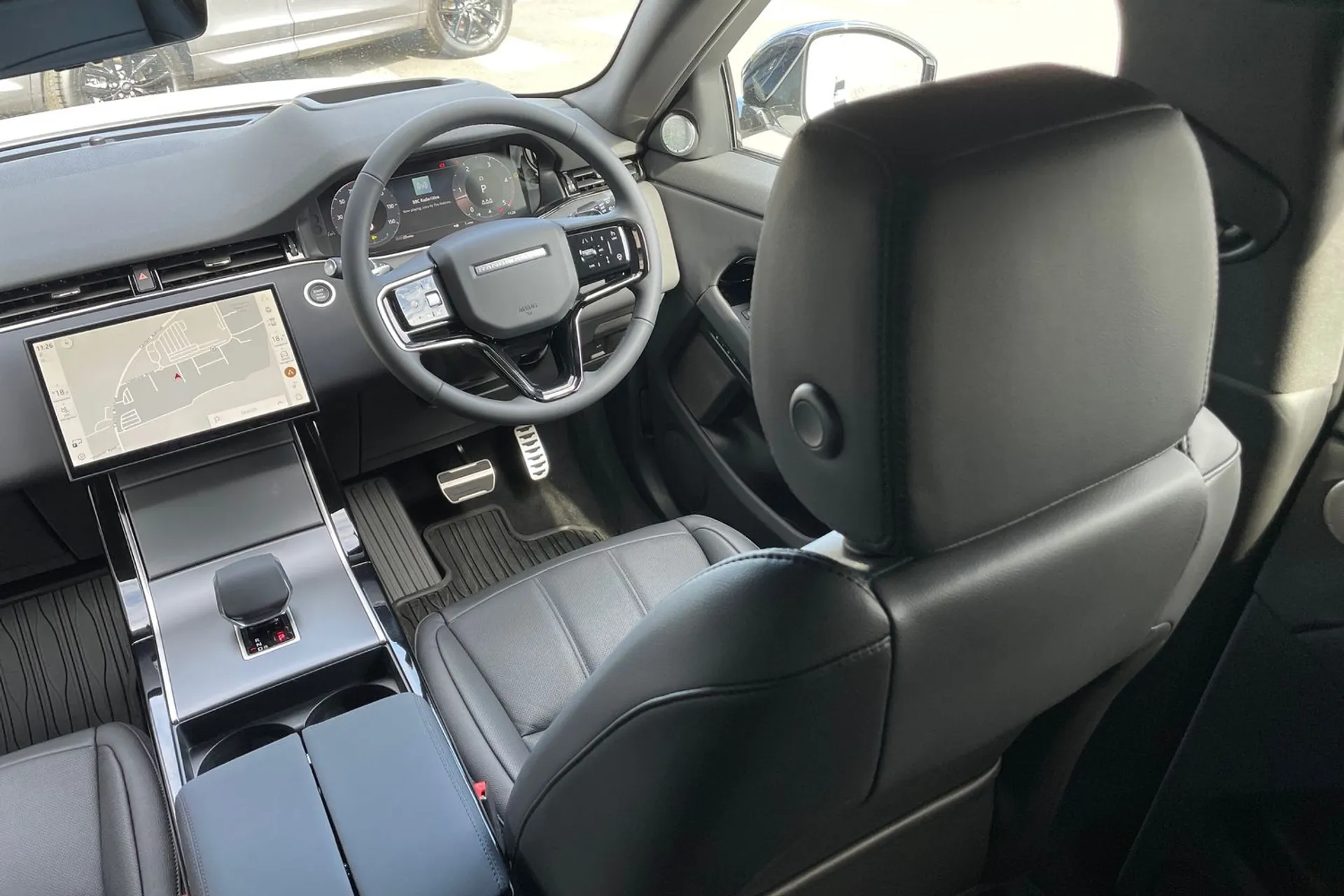 LAND ROVER RANGE ROVER EVOQUE thumbnail image number 46