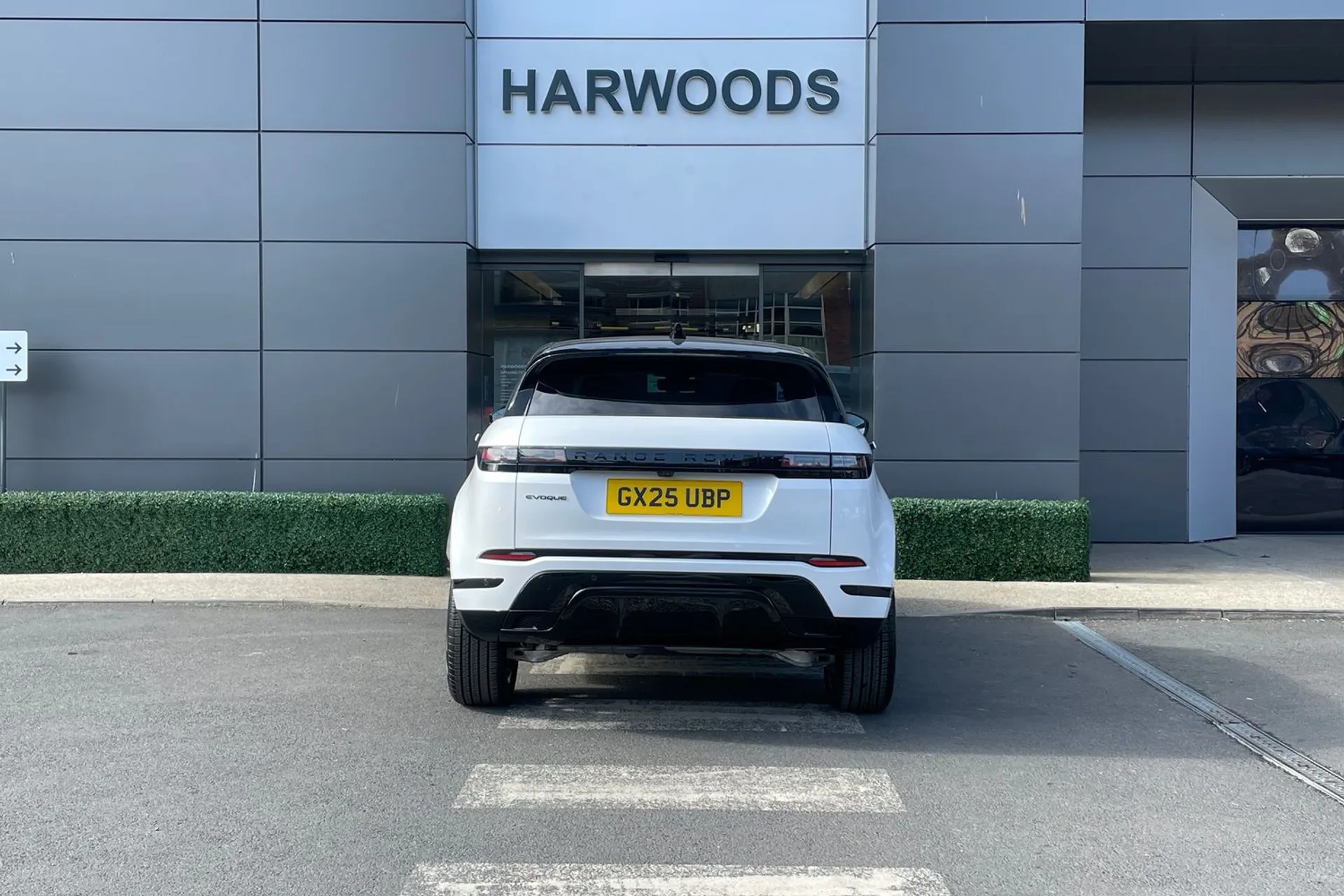 LAND ROVER RANGE ROVER EVOQUE thumbnail image number 7
