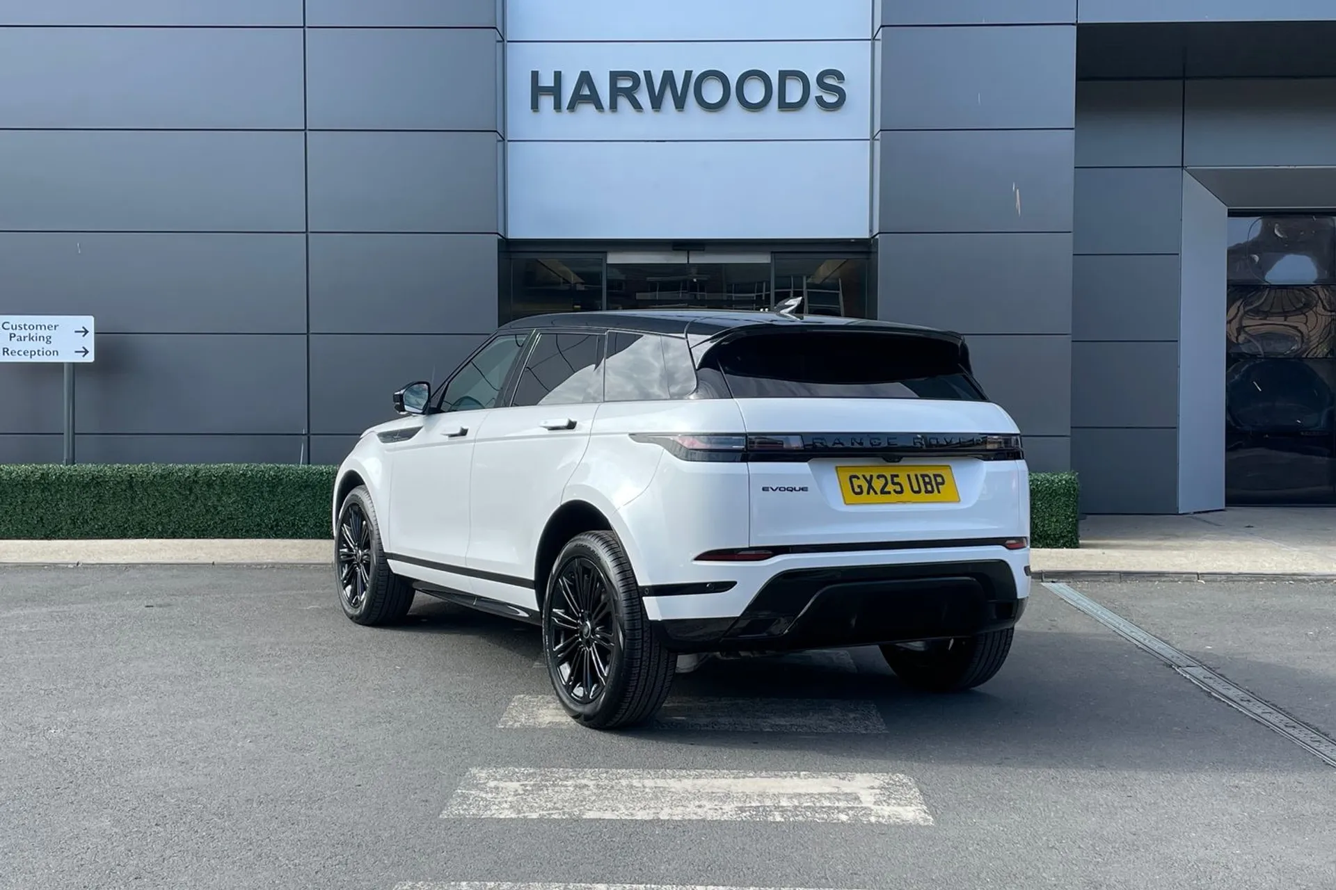 LAND ROVER RANGE ROVER EVOQUE thumbnail image number 10