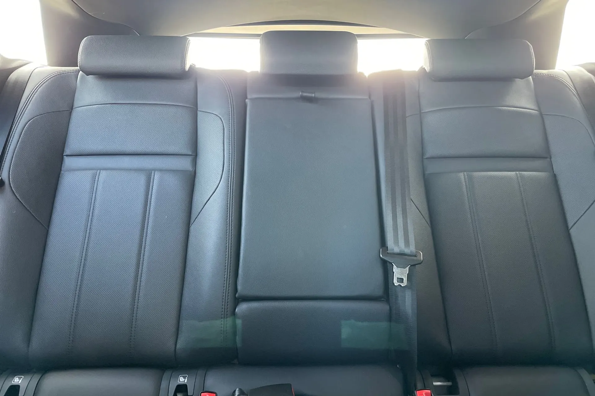 LAND ROVER RANGE ROVER EVOQUE thumbnail image number 44