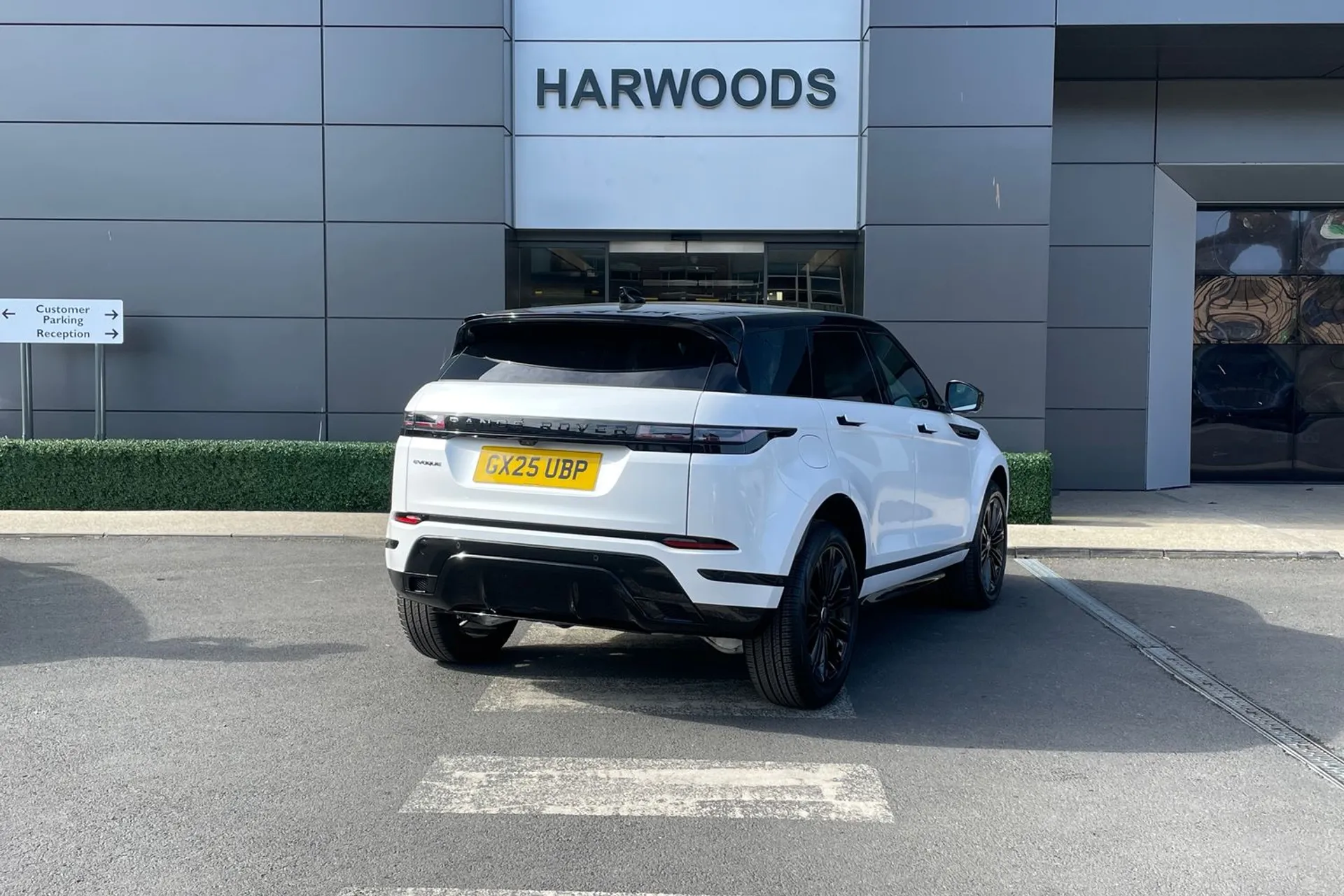 LAND ROVER RANGE ROVER EVOQUE thumbnail image number 6