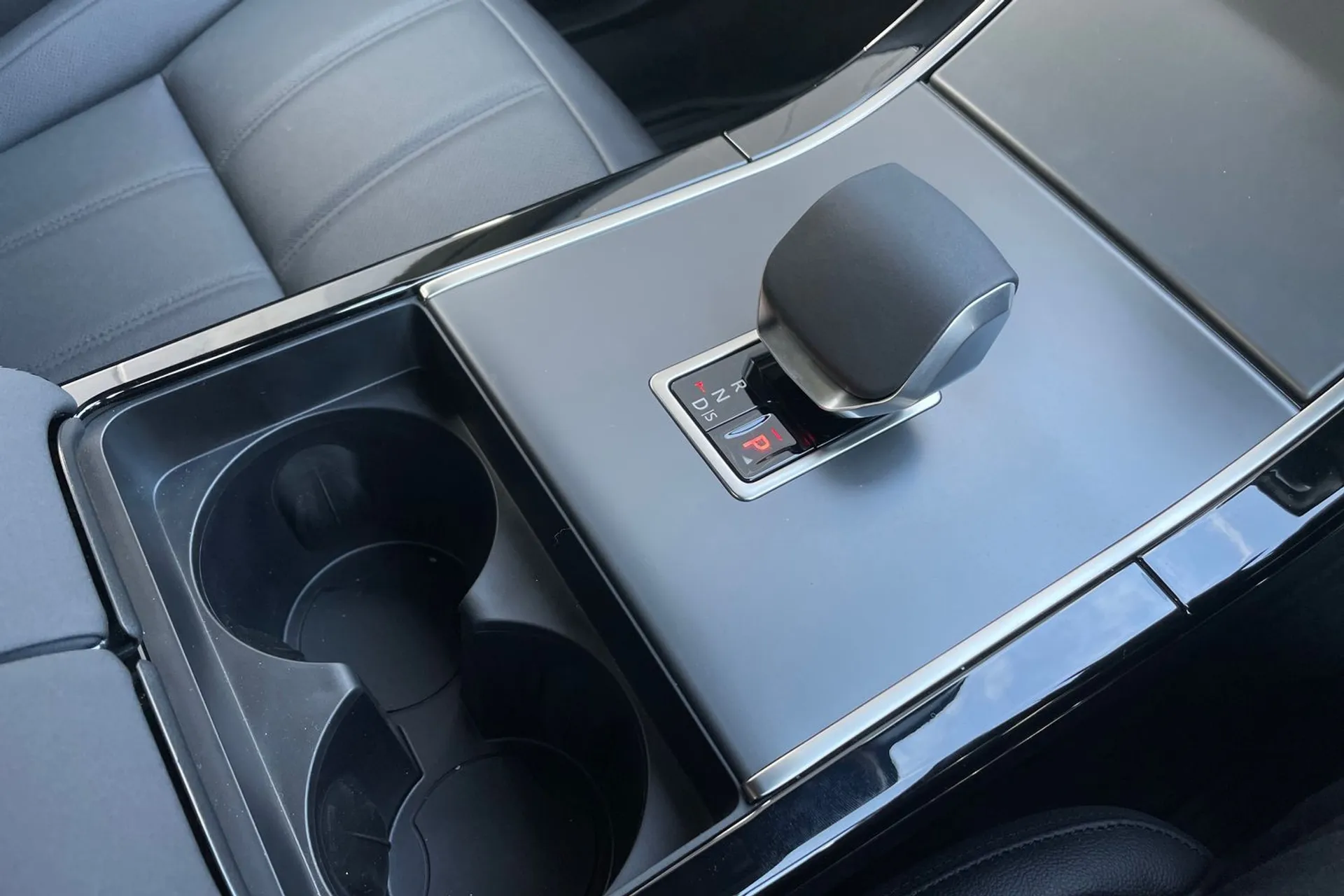 LAND ROVER RANGE ROVER EVOQUE thumbnail image number 57