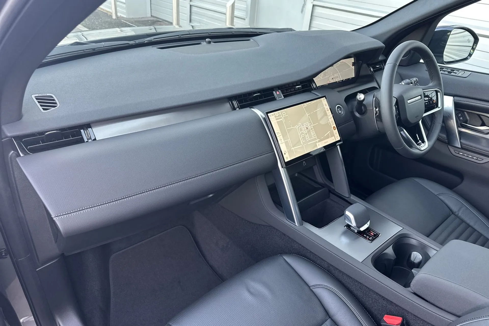 LAND ROVER DISCOVERY SPORT thumbnail image number 41