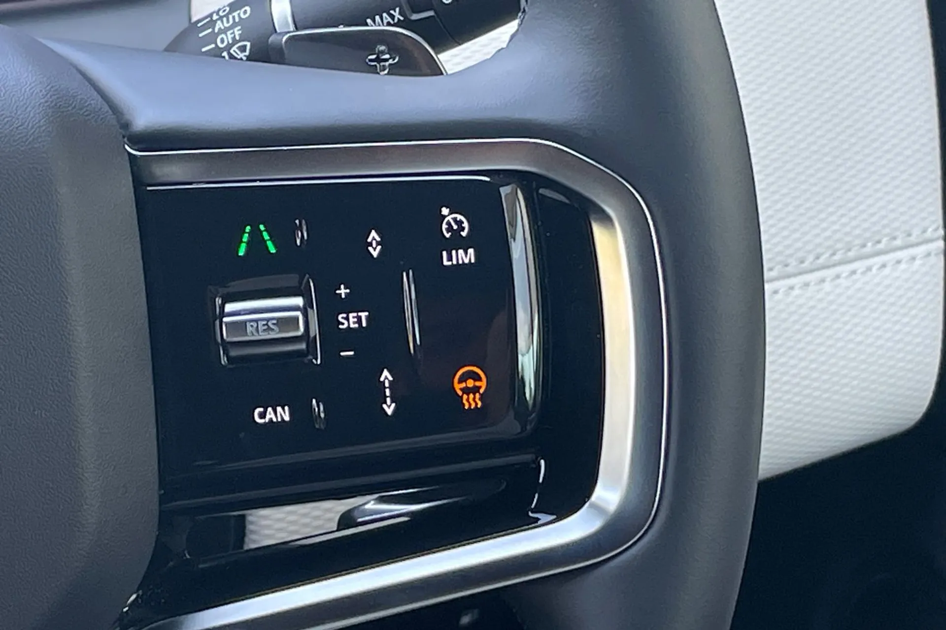 LAND ROVER DISCOVERY SPORT thumbnail image number 52
