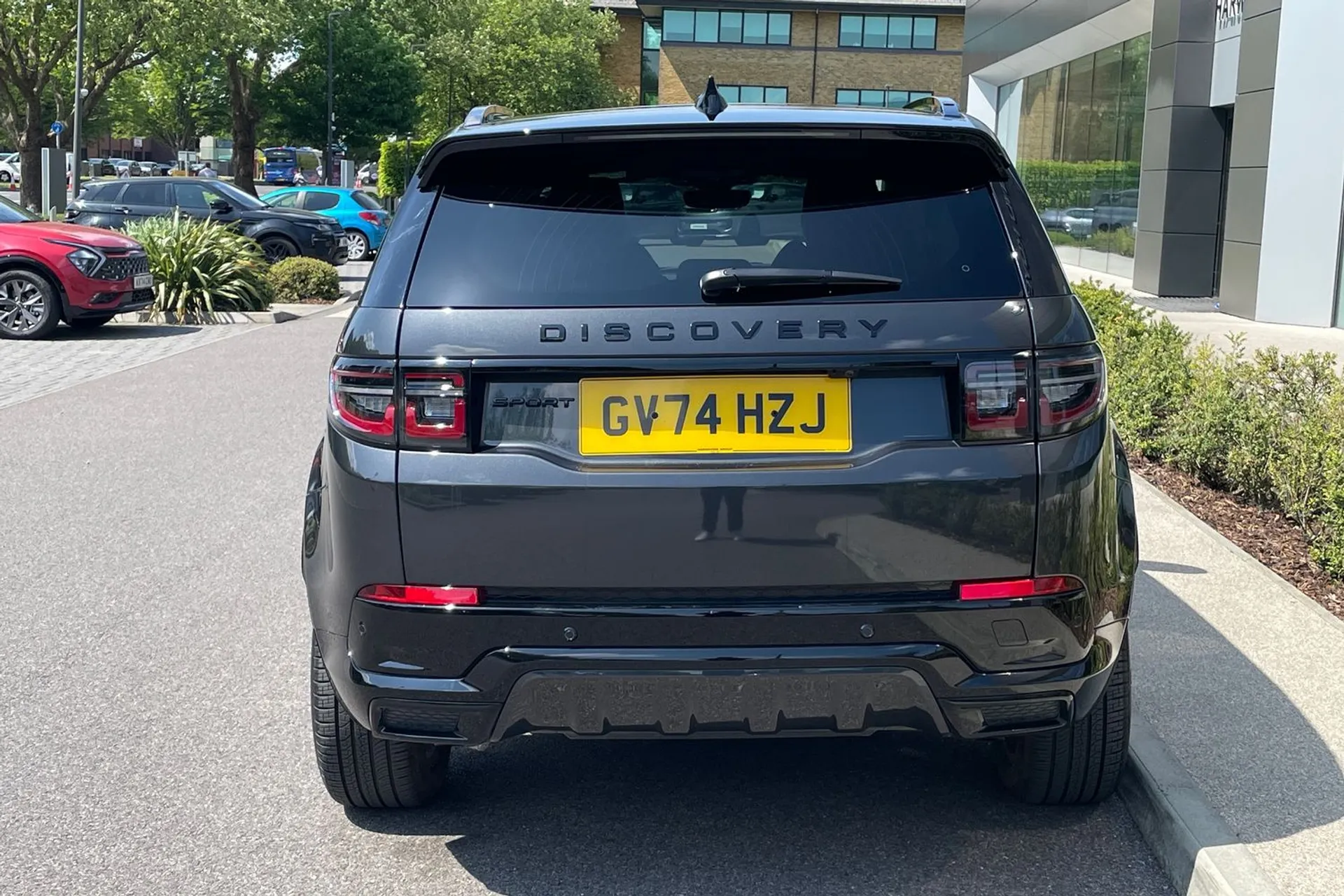 LAND ROVER DISCOVERY SPORT thumbnail image number 10