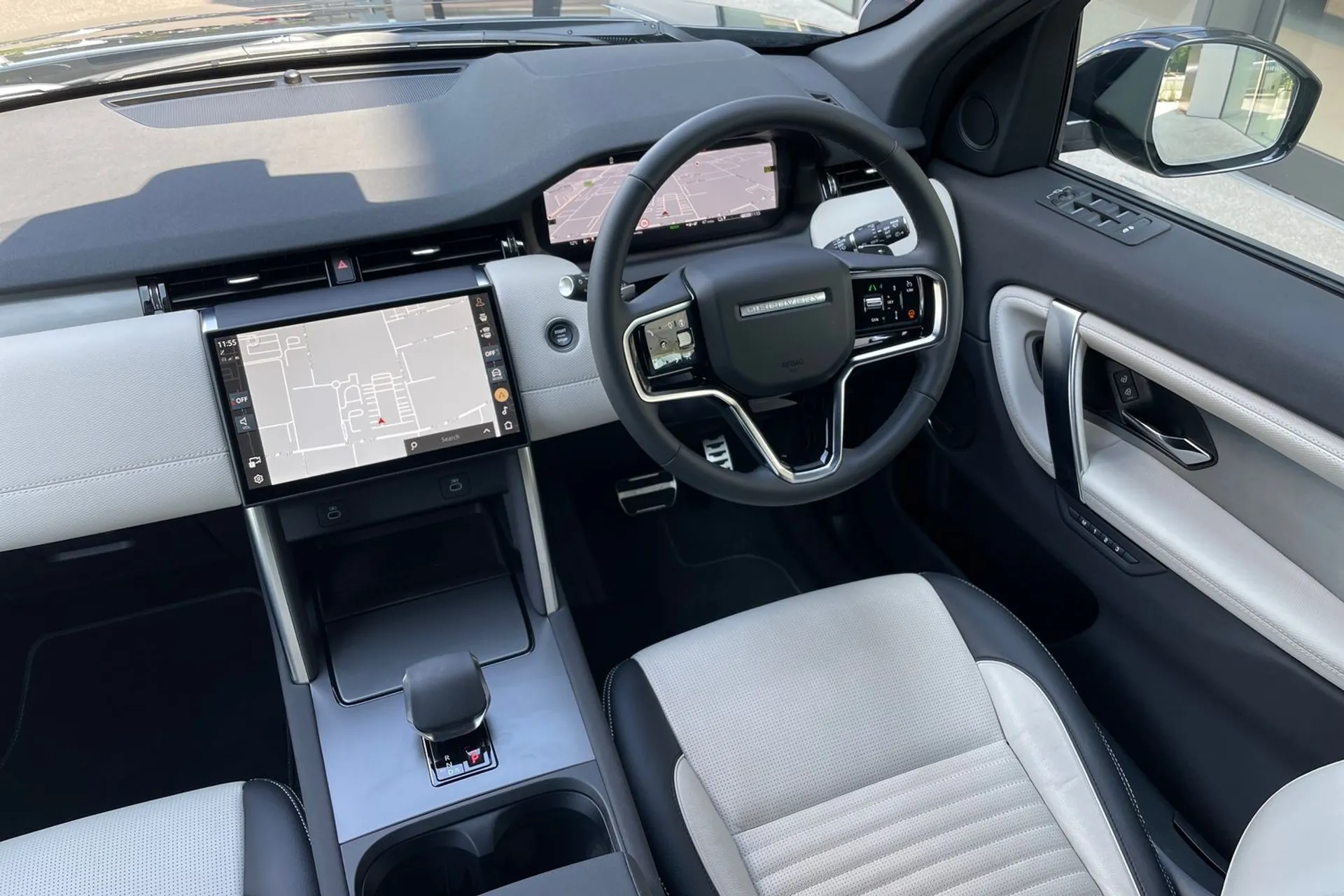 LAND ROVER DISCOVERY SPORT thumbnail image number 20