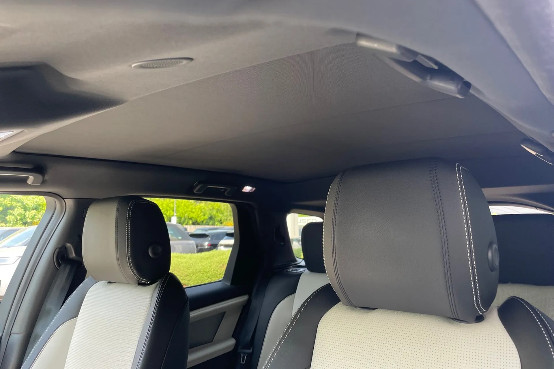 LAND ROVER DISCOVERY SPORT thumbnail image number 5