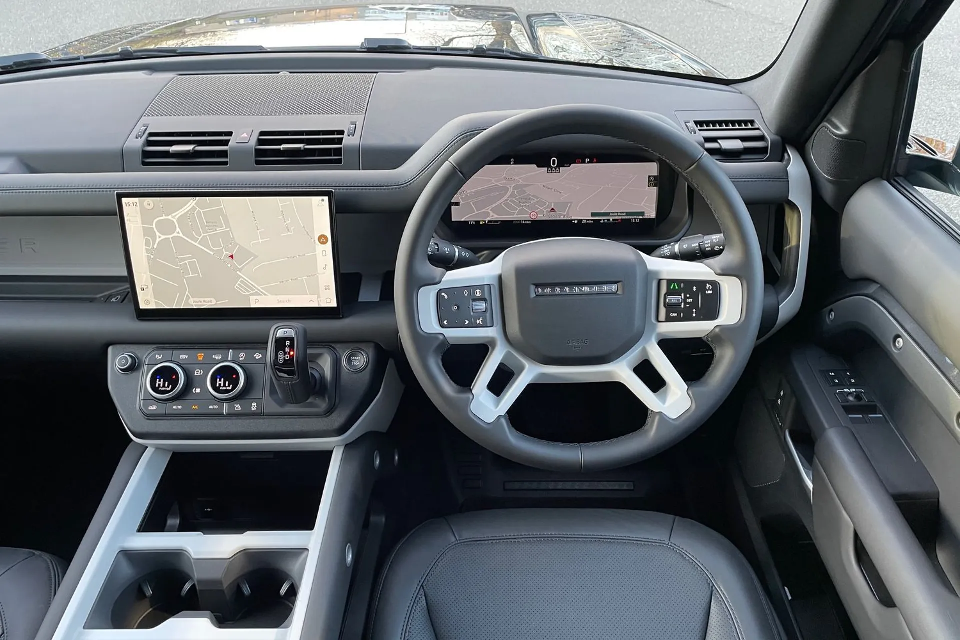 LAND ROVER DEFENDER thumbnail image number 12