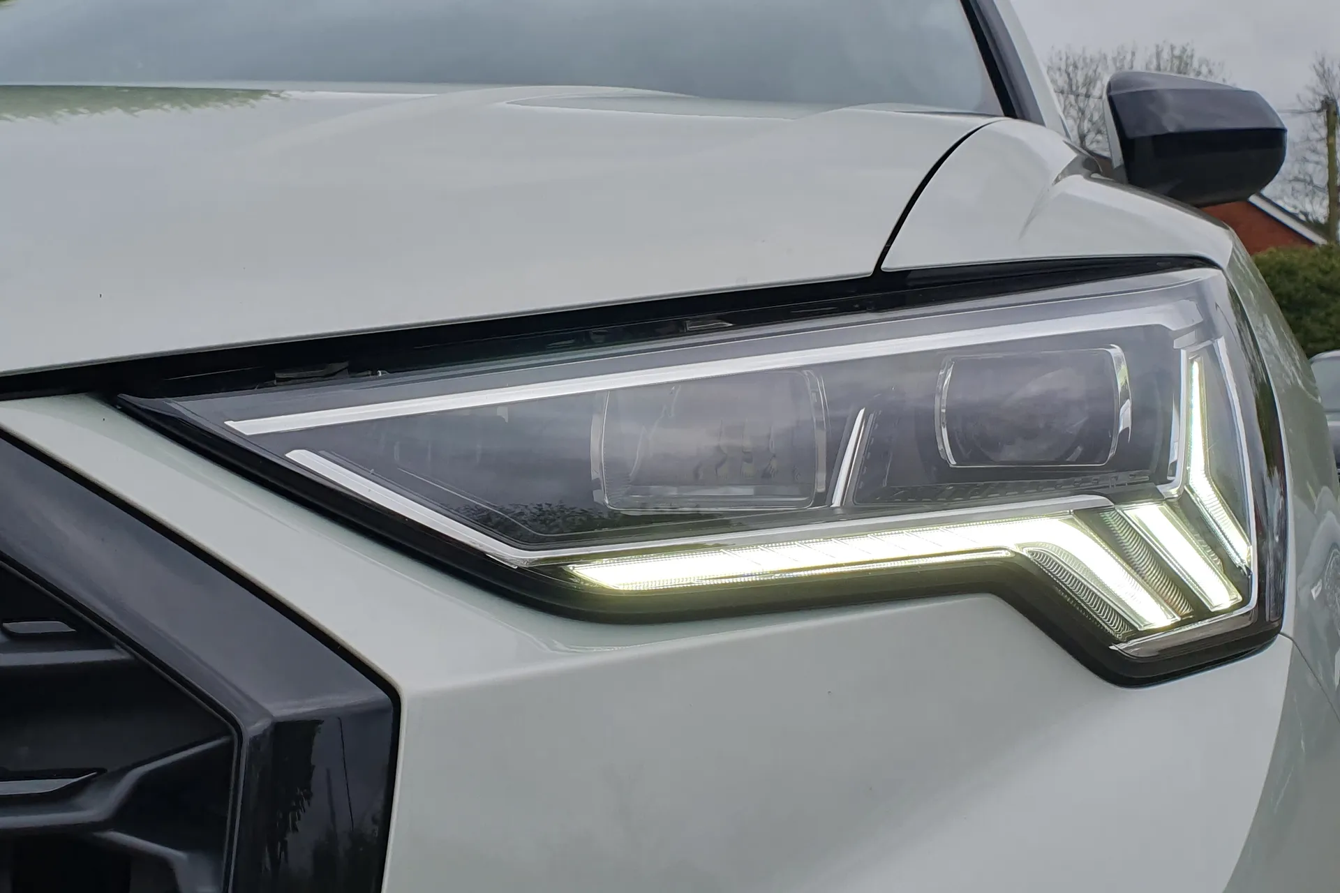 Audi Q3 thumbnail image number 45