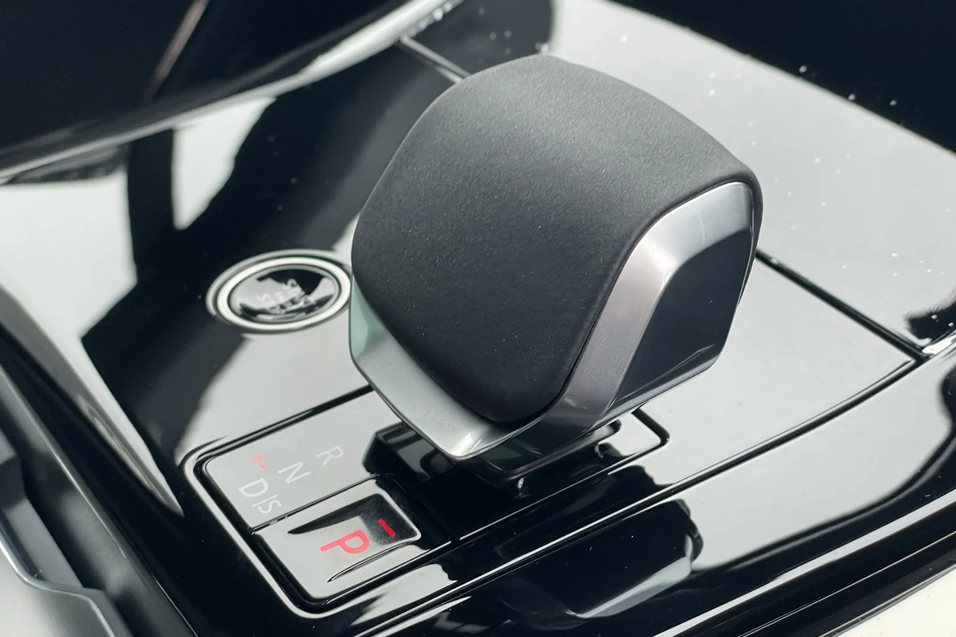 LAND ROVER RANGE ROVER SPORT thumbnail image number 19