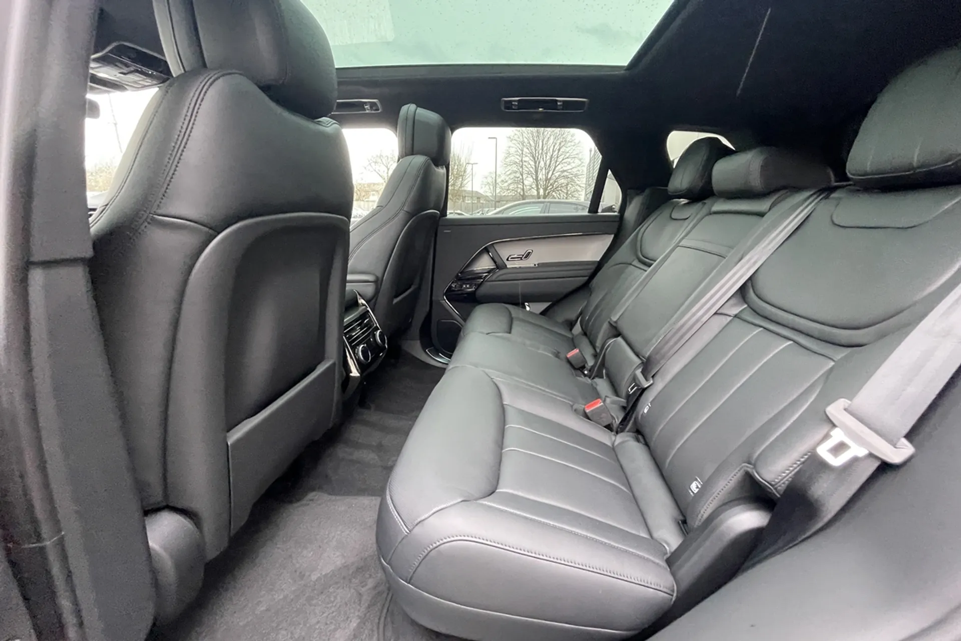 LAND ROVER RANGE ROVER SPORT thumbnail image number 33