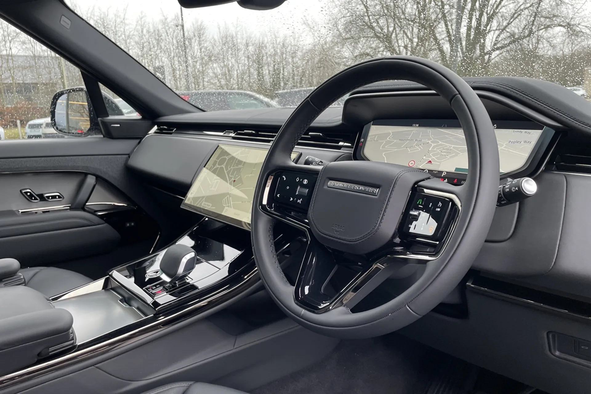 LAND ROVER RANGE ROVER SPORT thumbnail image number 29