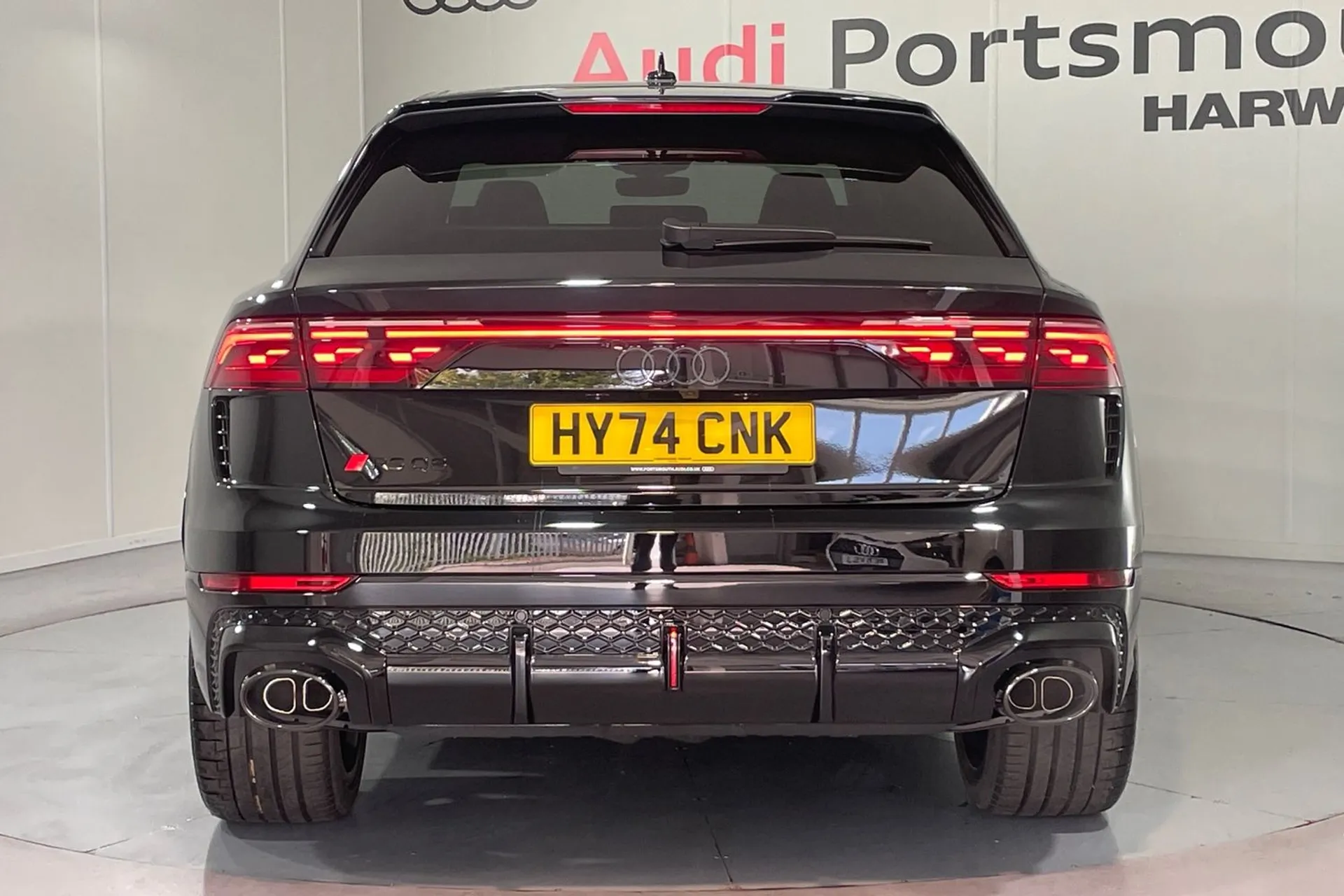 Audi RSQ8 thumbnail image number 7