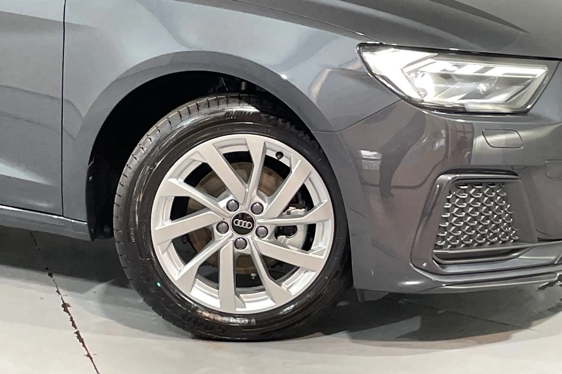 Audi A1 thumbnail image number 8