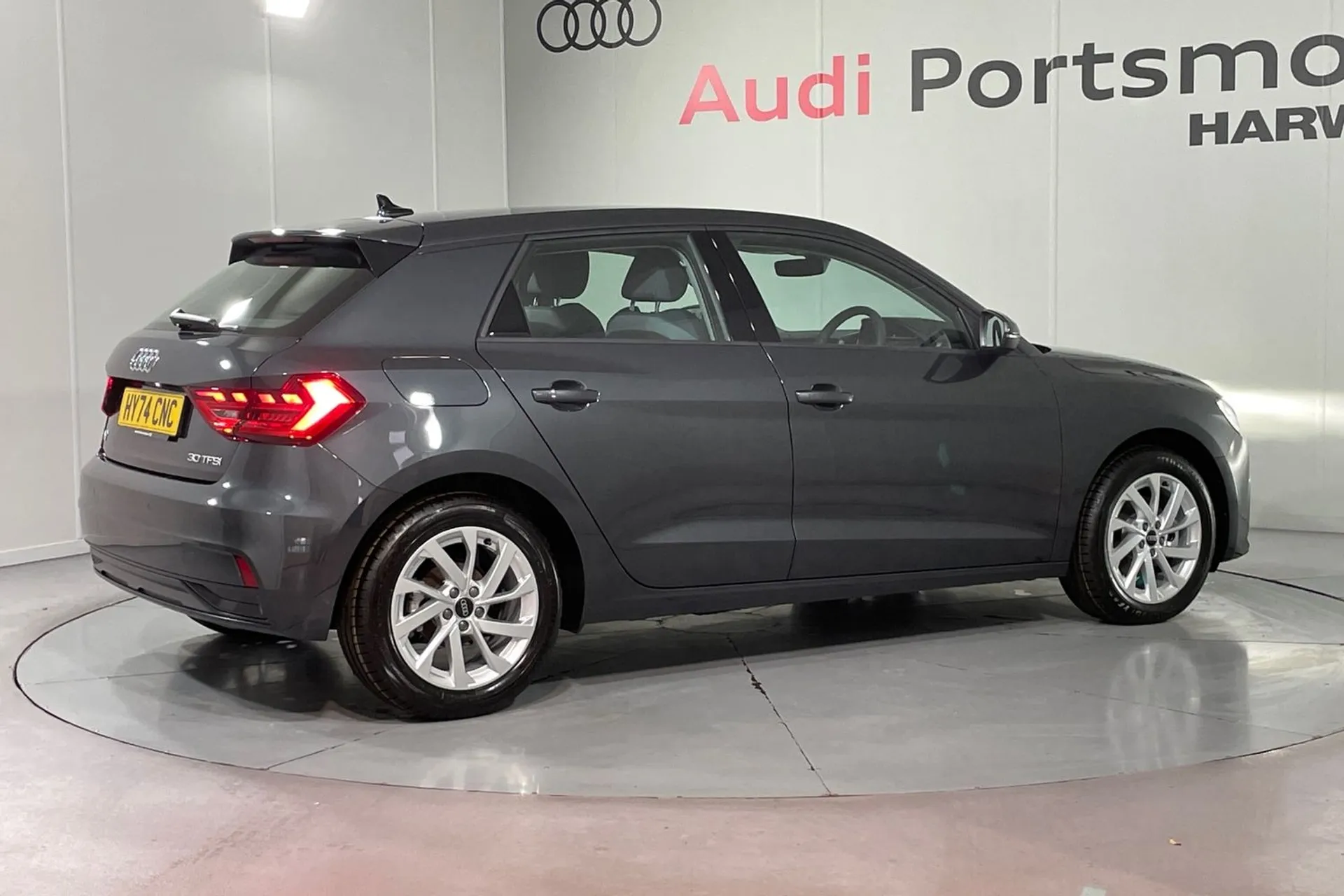 Audi A1 thumbnail image number 9