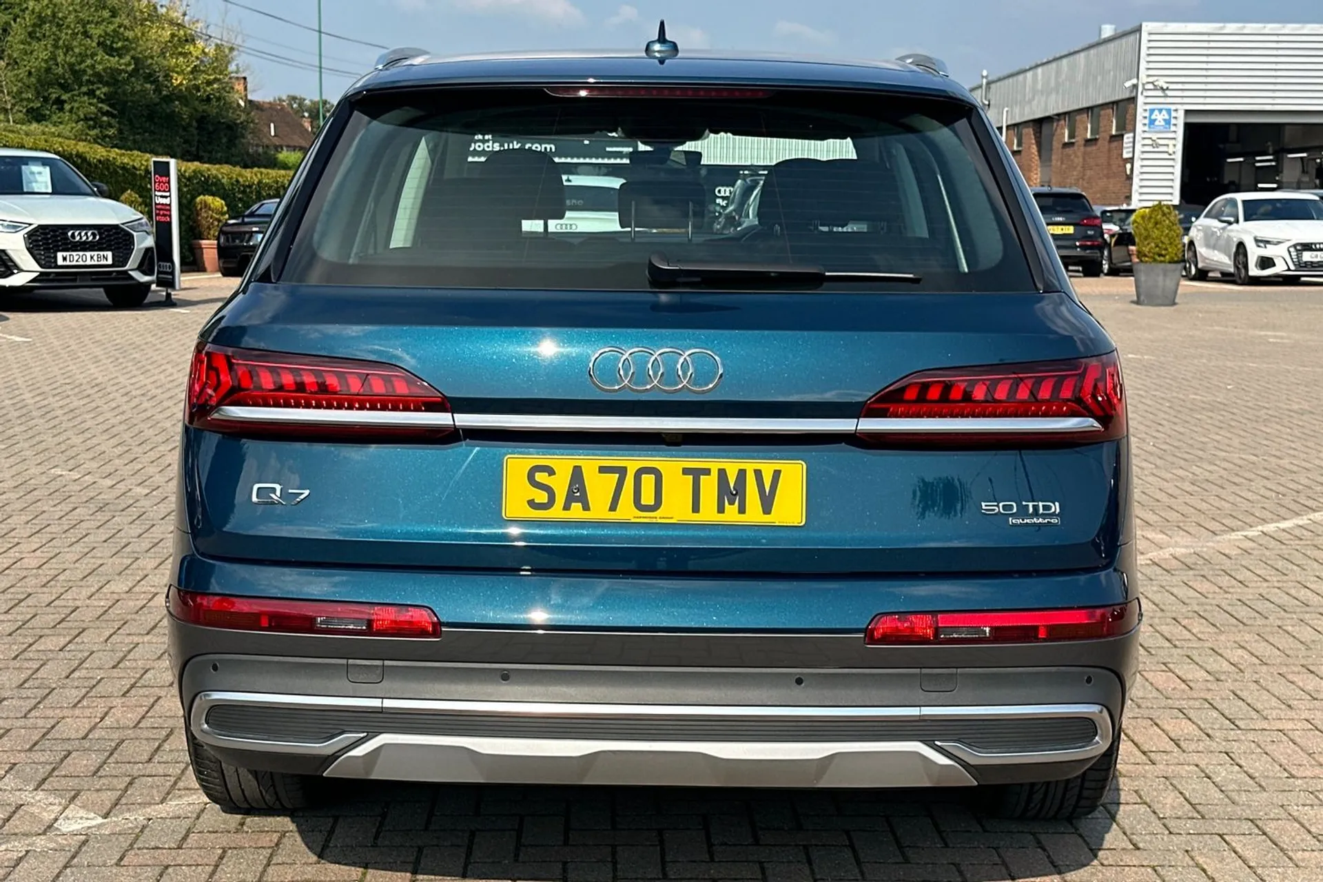 Audi Q7 thumbnail image number 6